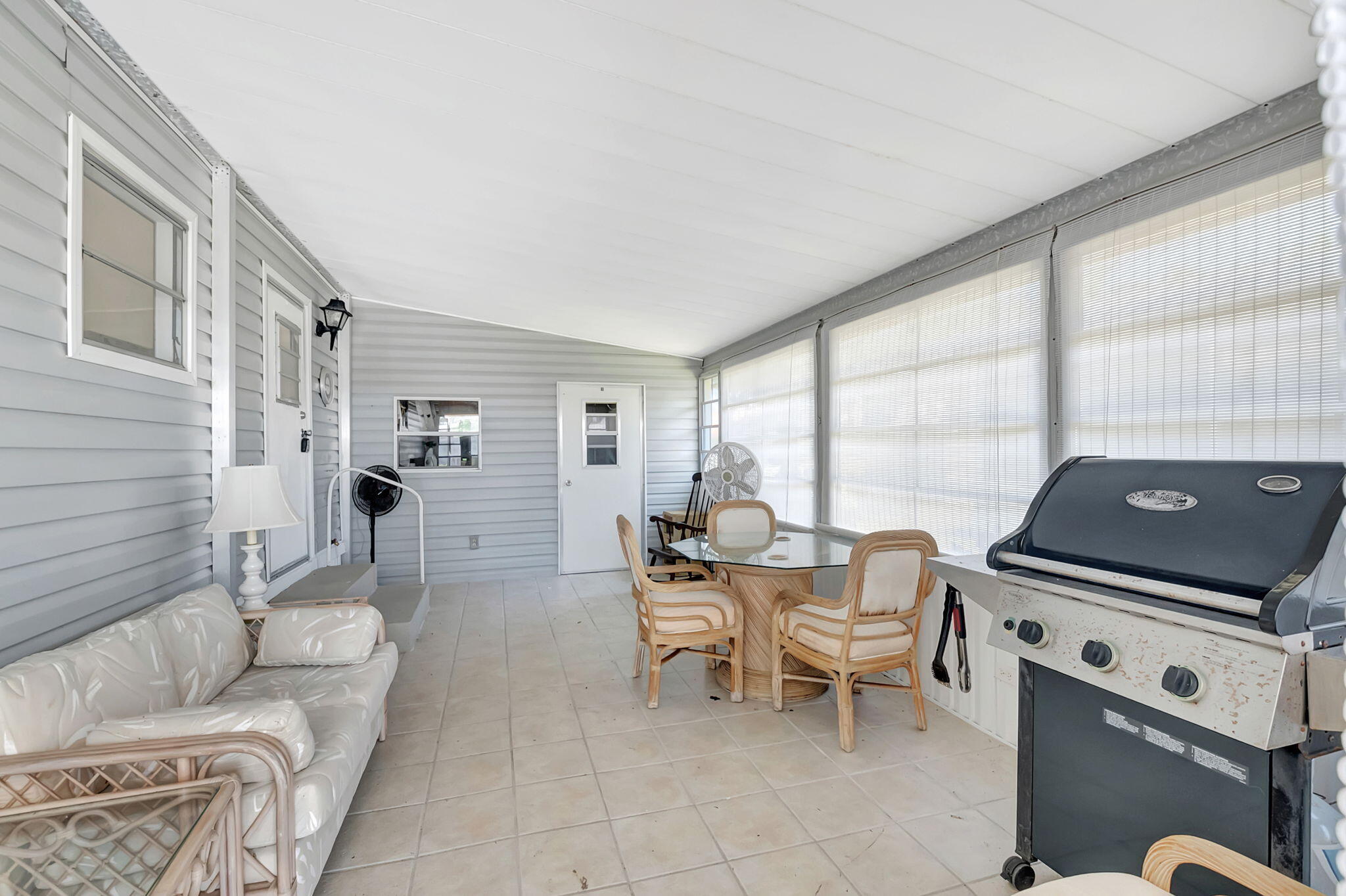 12375 S Military Trail S 55