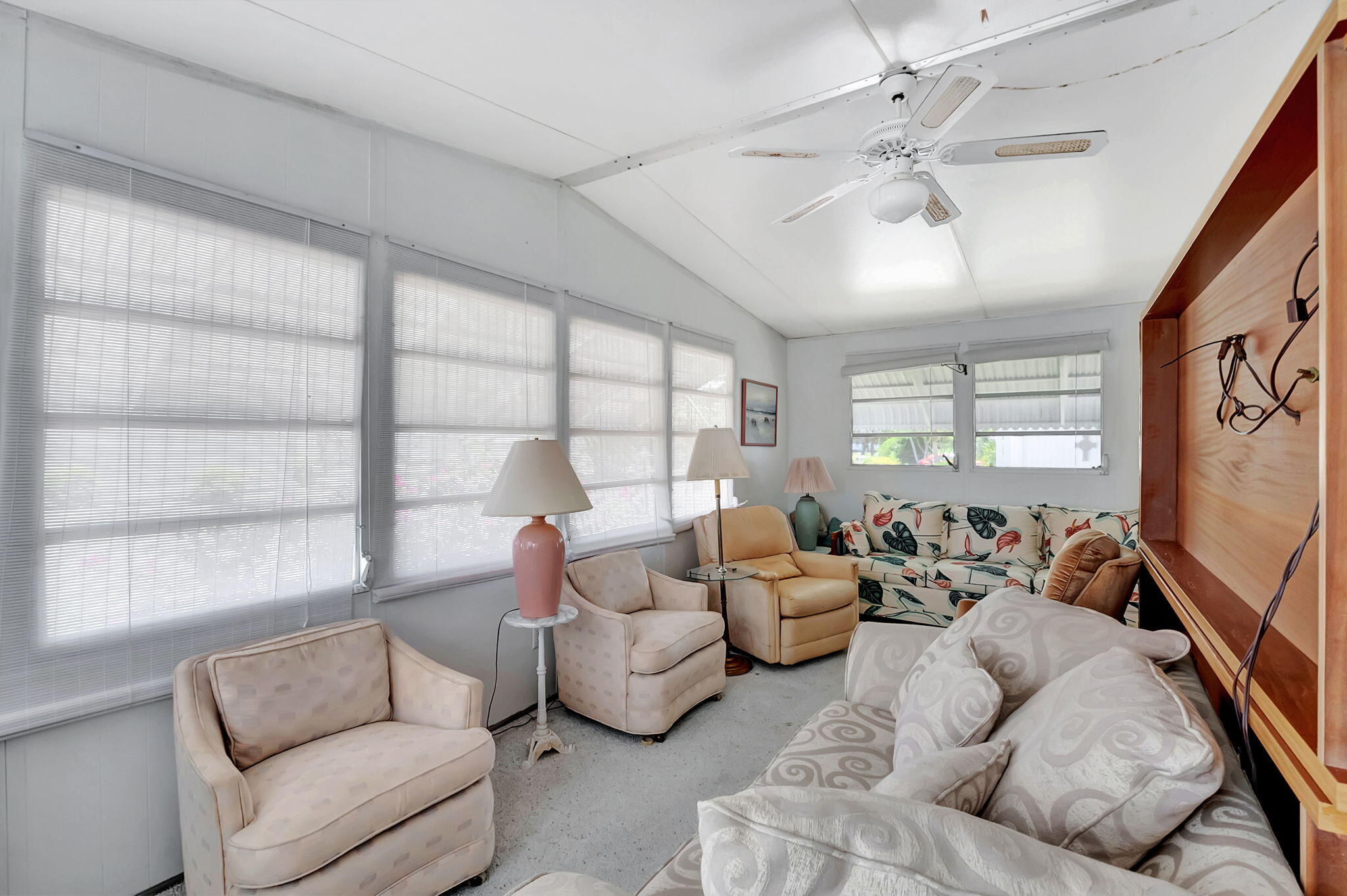 12375 S Military Trail S 55