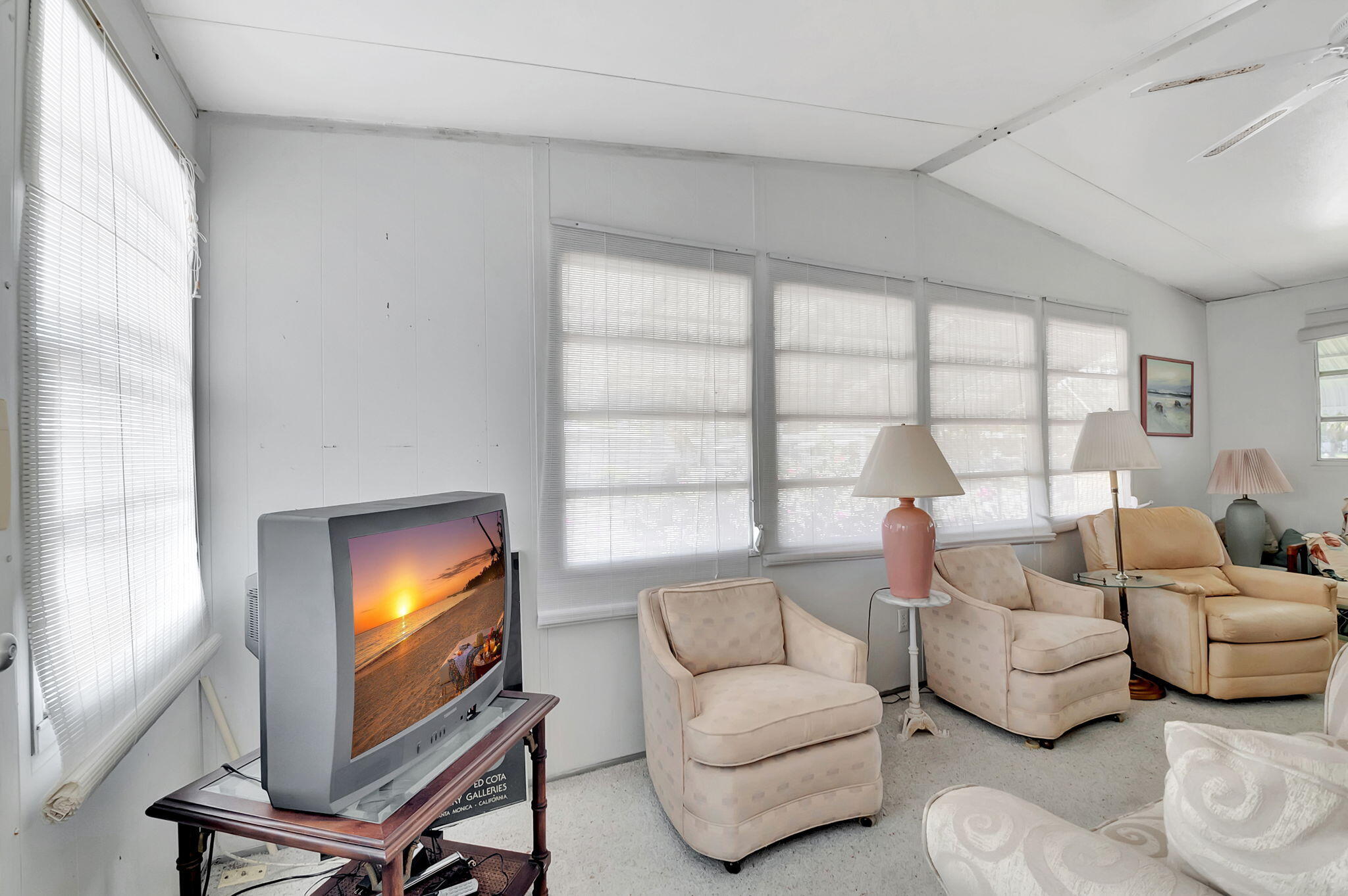 12375 S Military Trail S 55