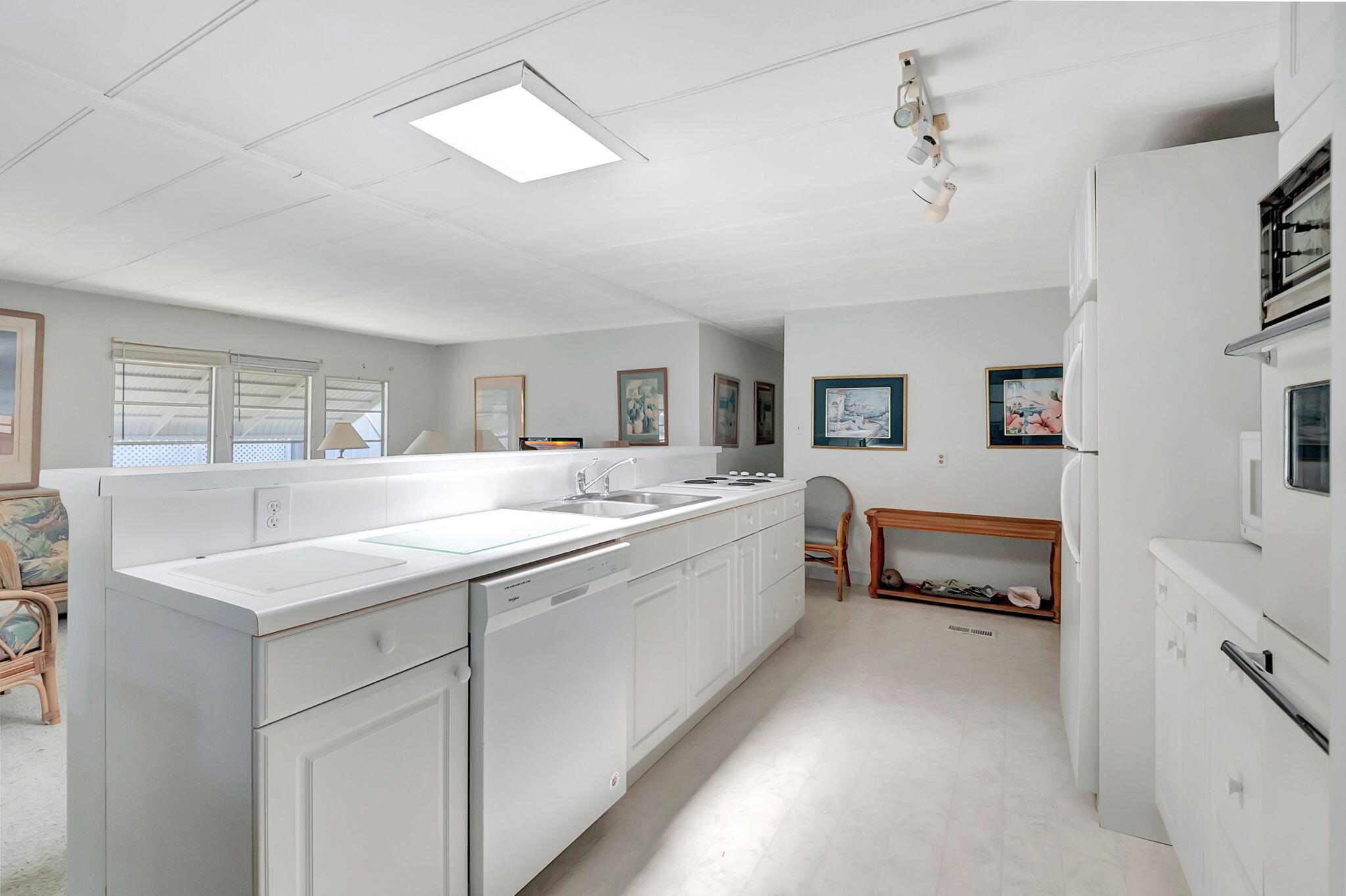 12375 S Military Trail S 55