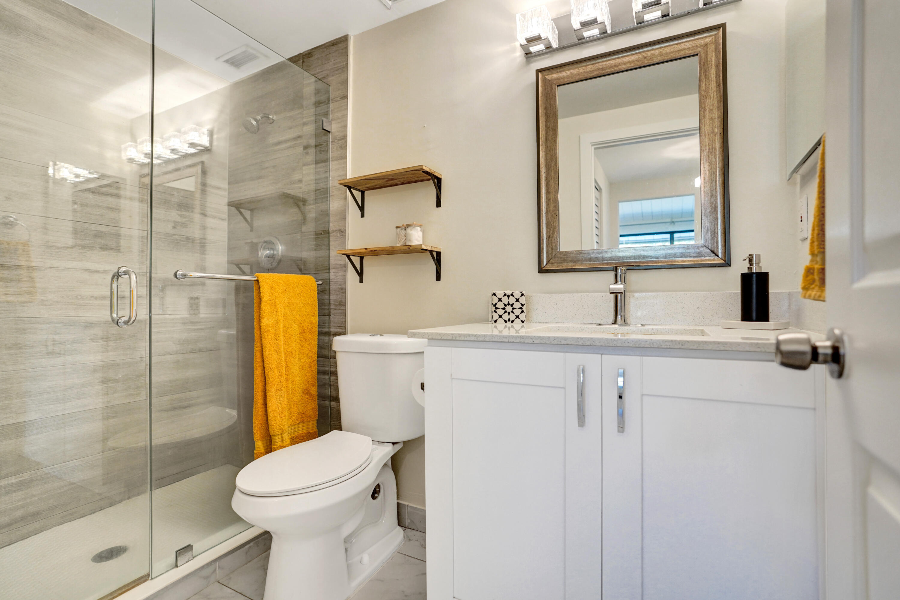 4631 NW 2nd Avenue 704