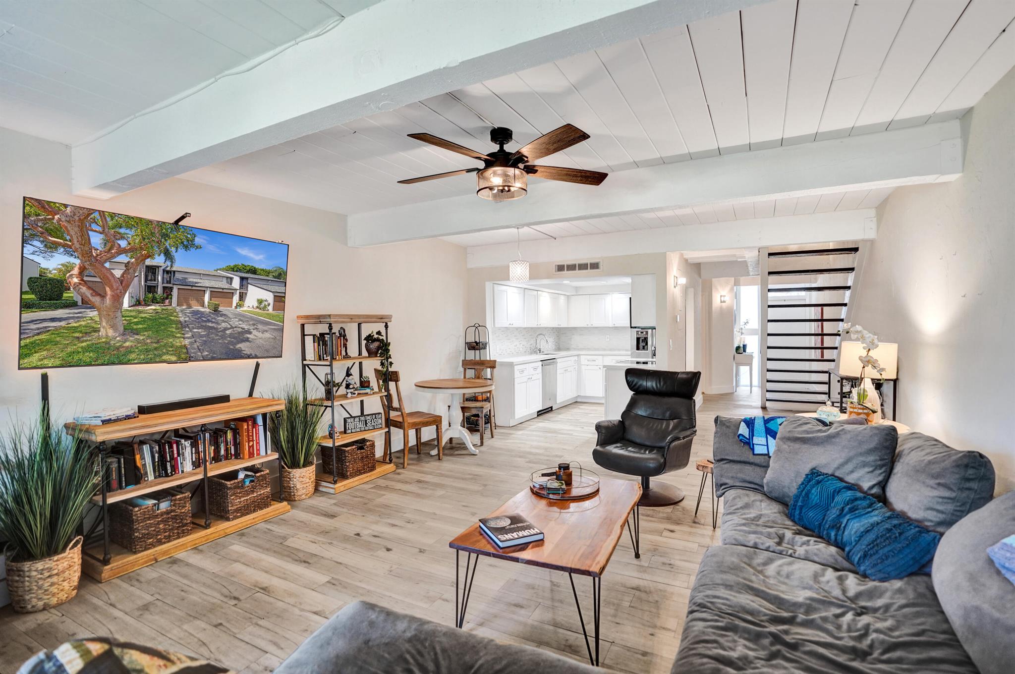 4631 NW 2nd Avenue 704