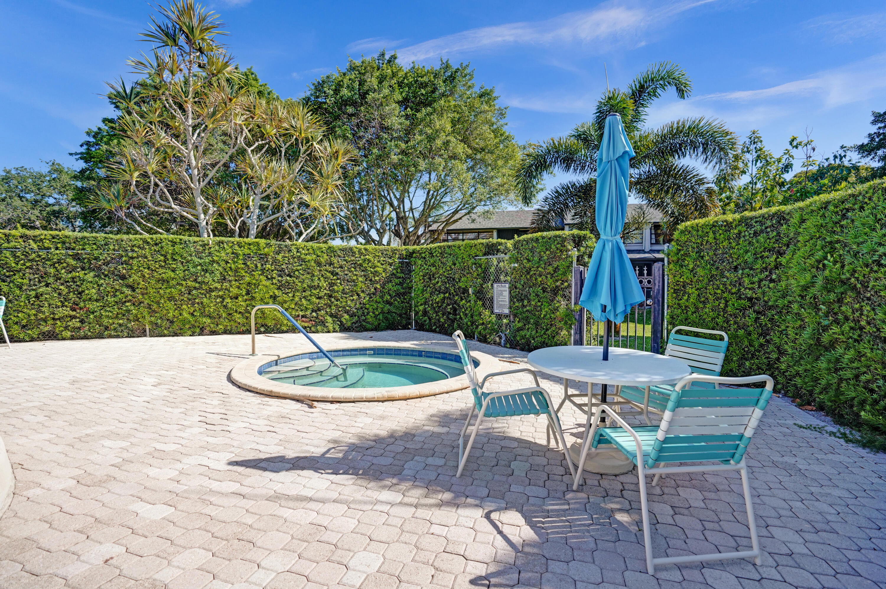 4631 NW 2nd Avenue 704