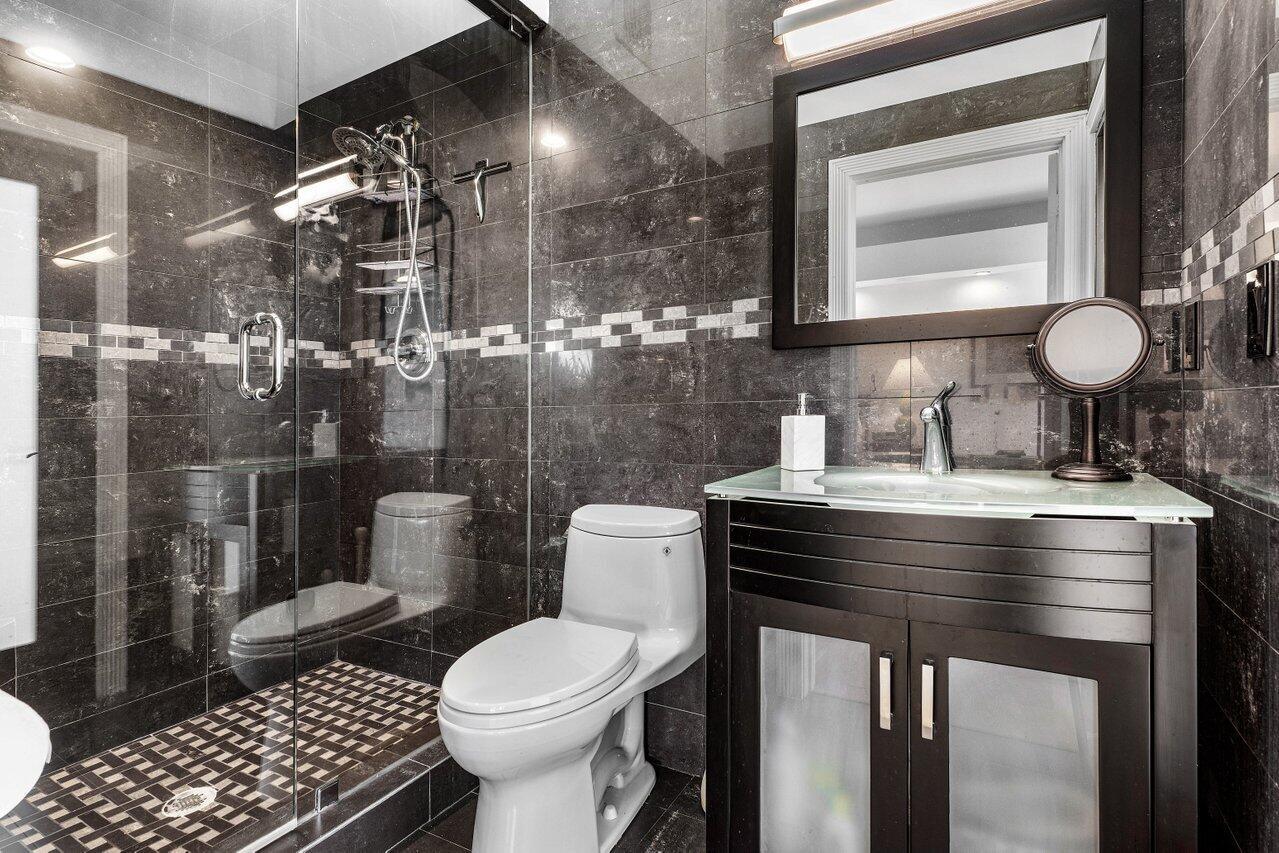 4837 Tallowwood Lane