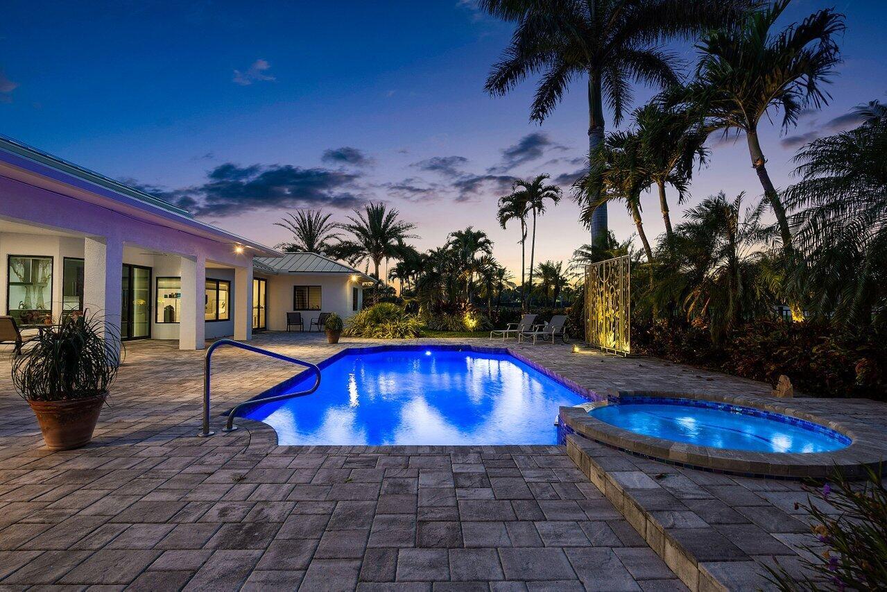 4837 Tallowwood Lane