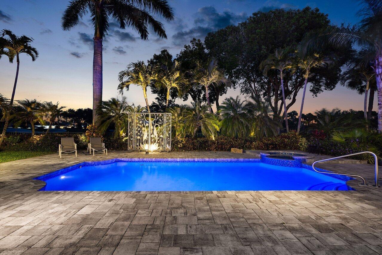 4837 Tallowwood Lane