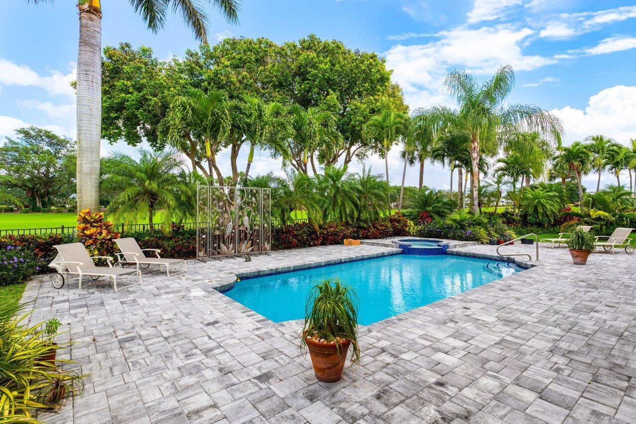 4837 Tallowwood Lane