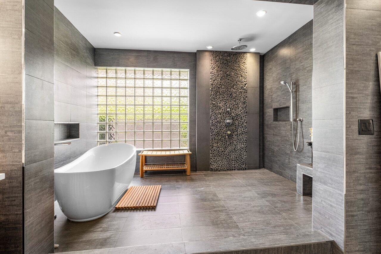 4837 Tallowwood Lane