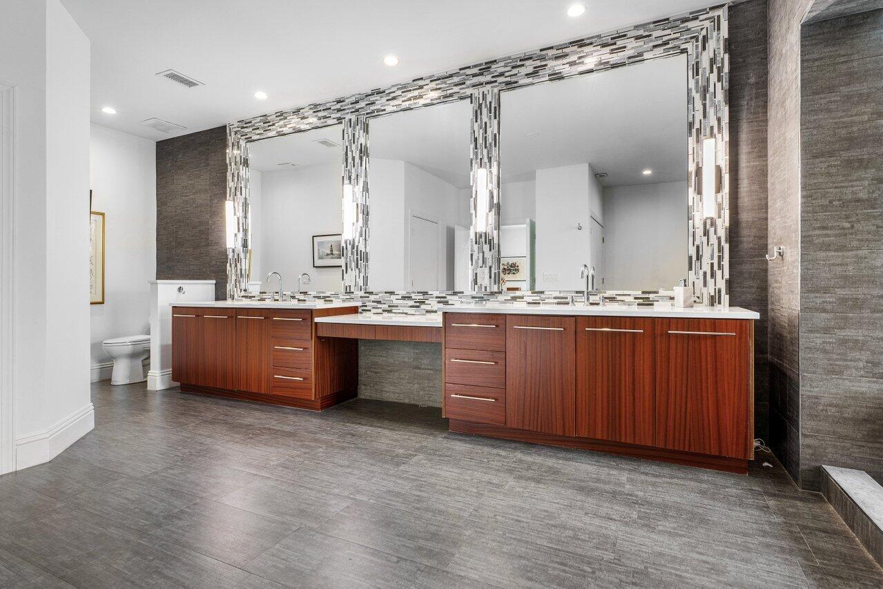 4837 Tallowwood Lane