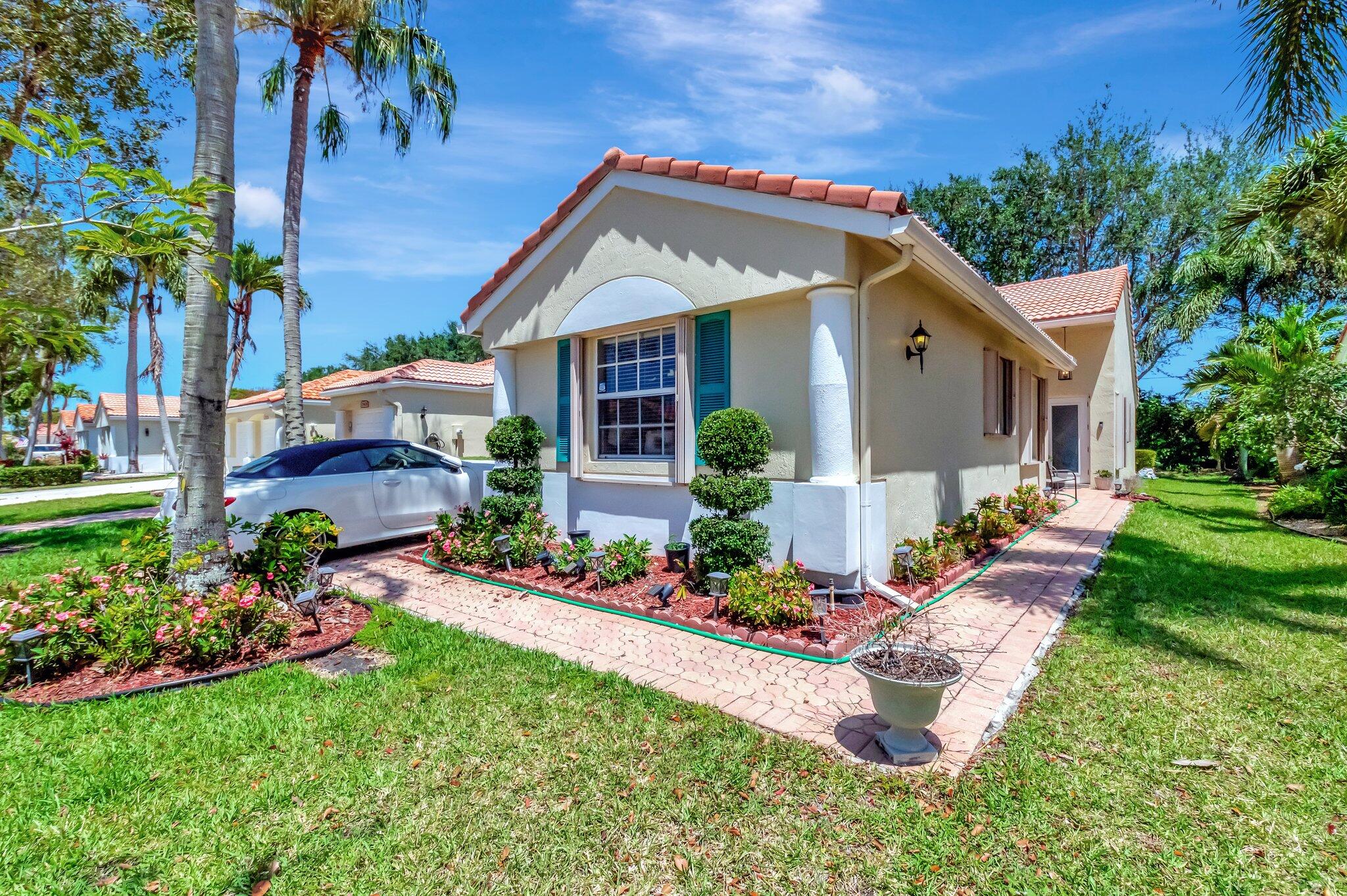 15432 Rosaire Lane