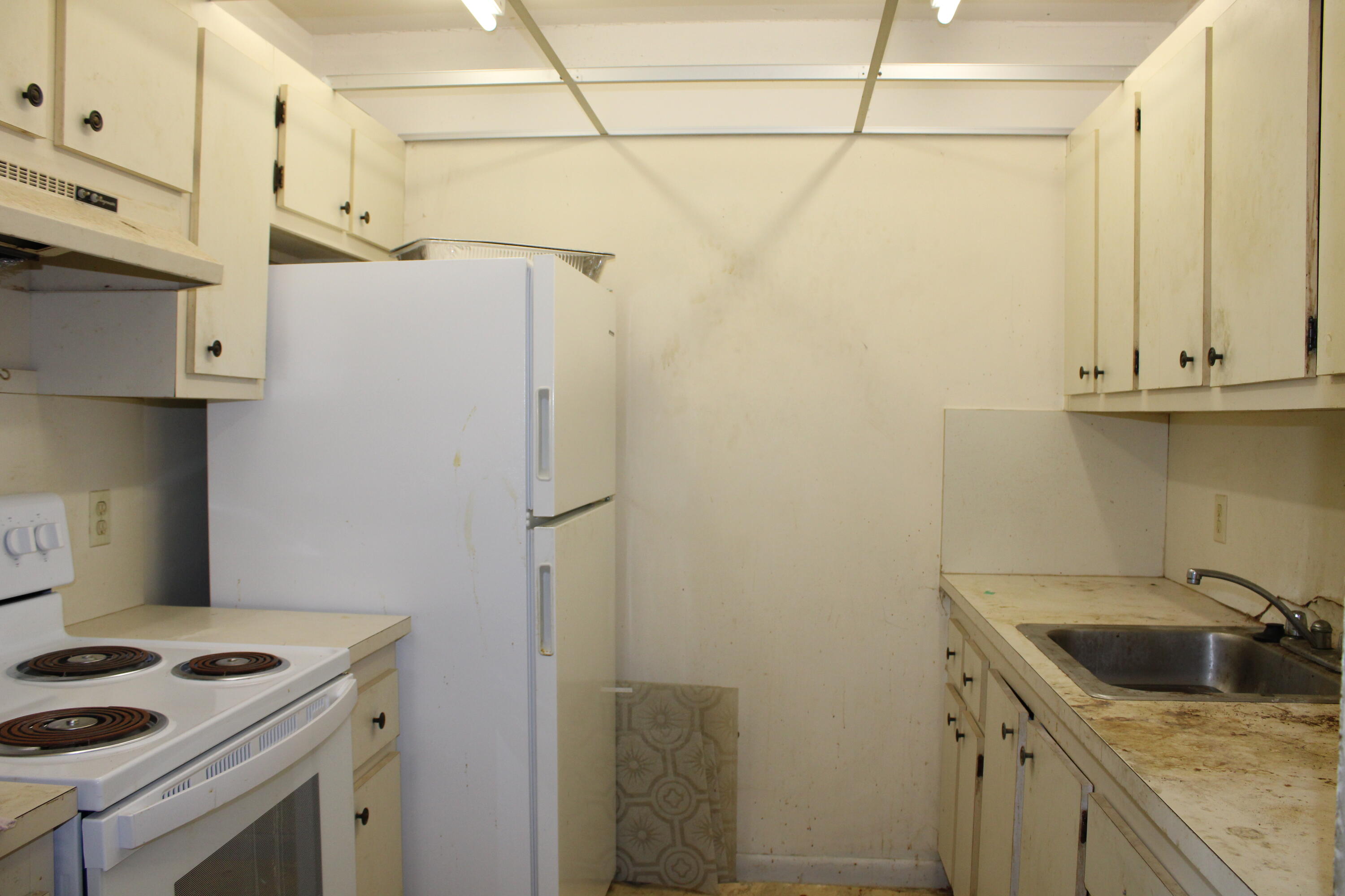 850 SW 133rd Terrace 404b