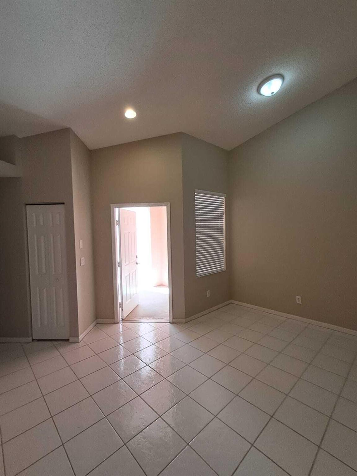 223 E Coral Trace Circle