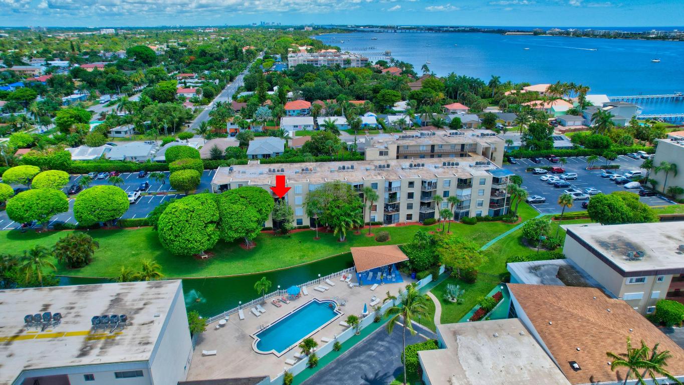 890 N Federal Highway 206