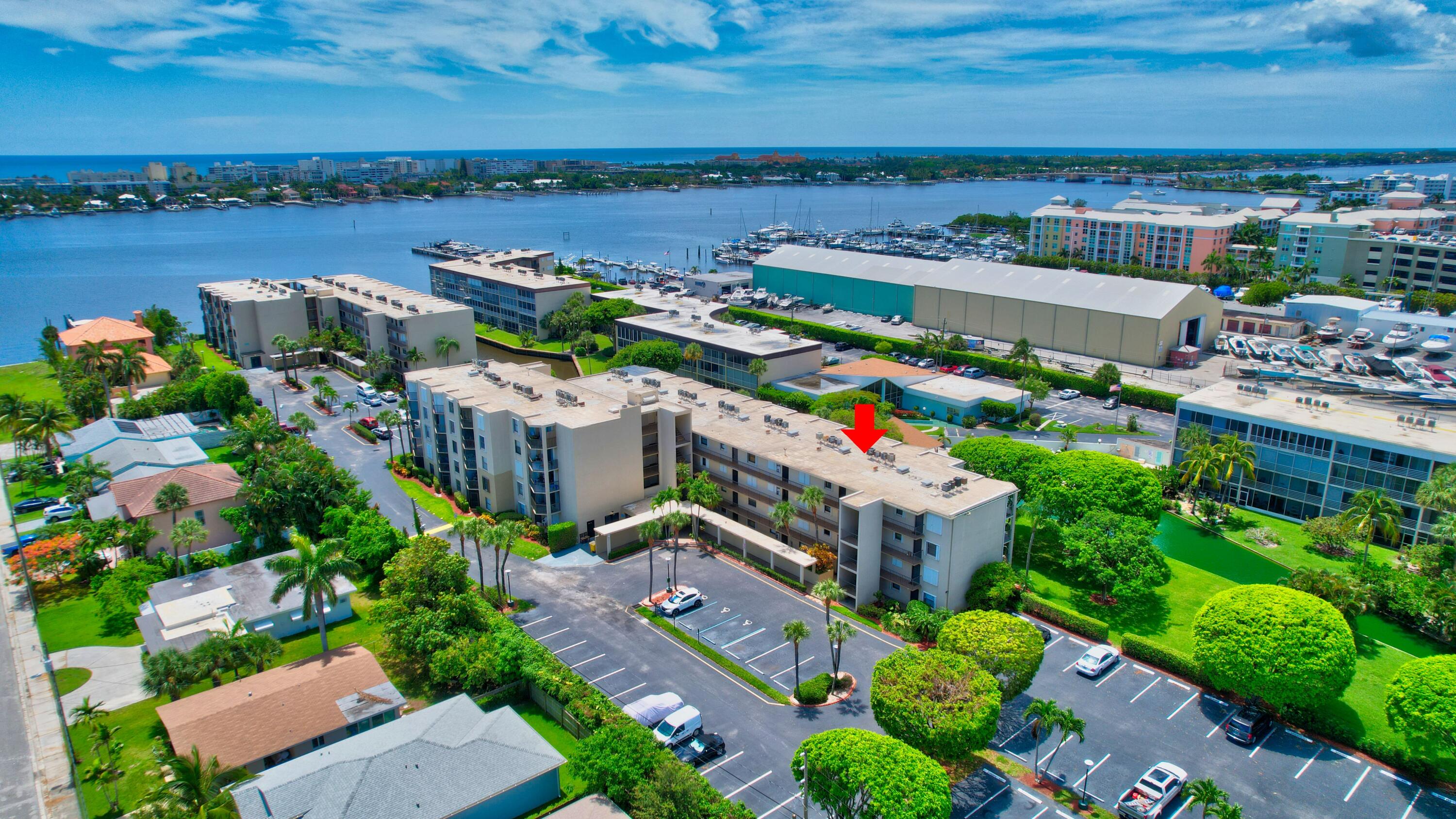 890 N Federal Highway 206