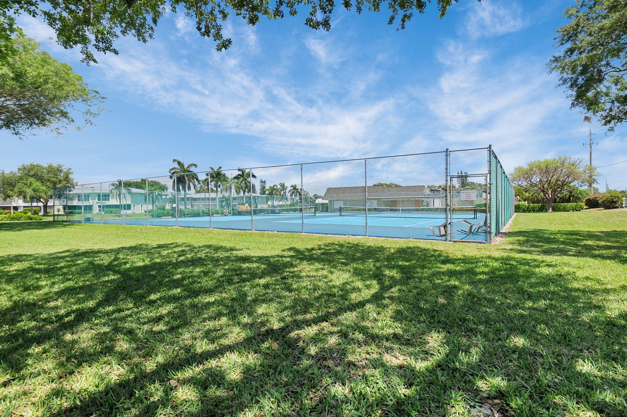 1631 NW 18th Avenue 102