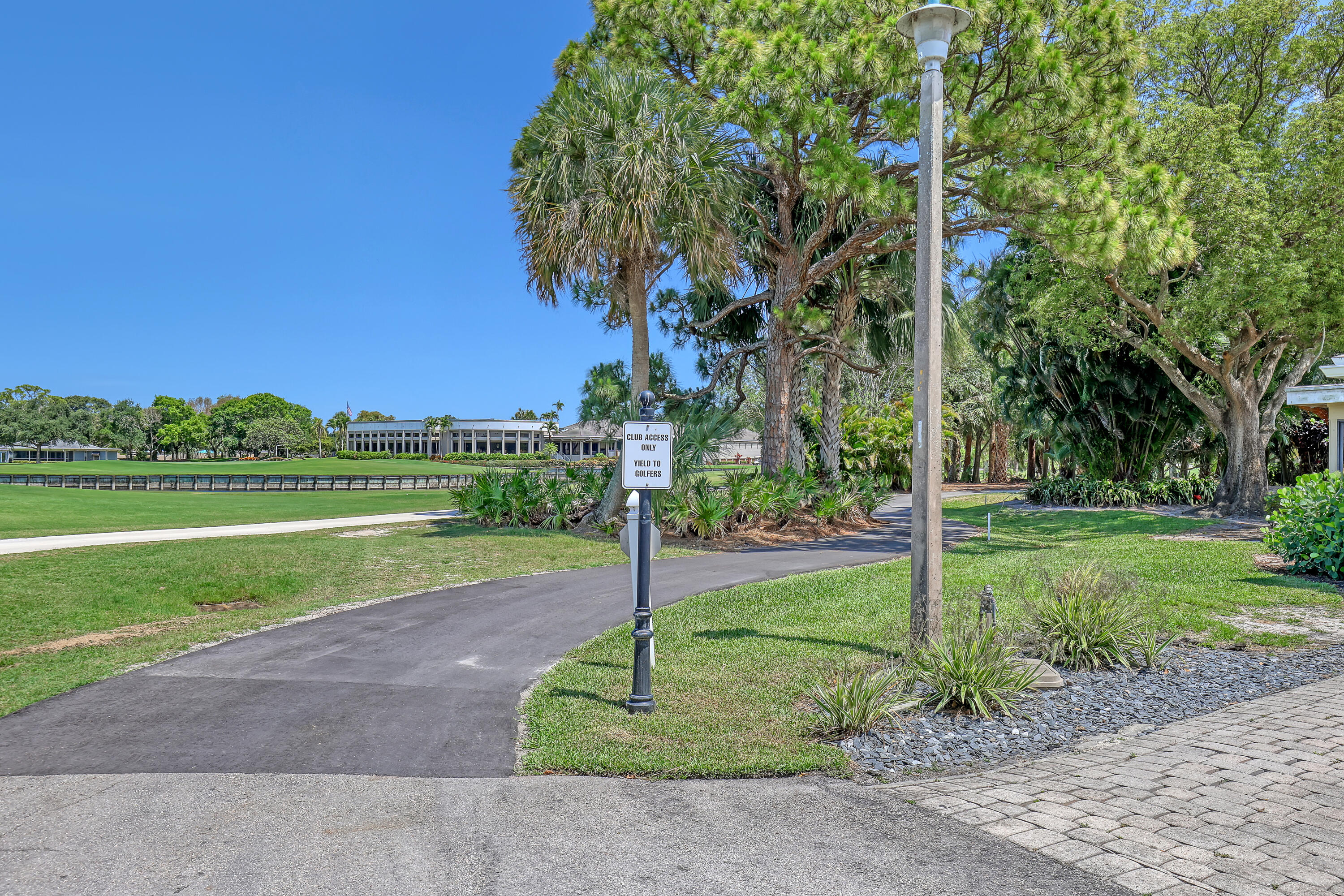 13856 Sand Crane Drive