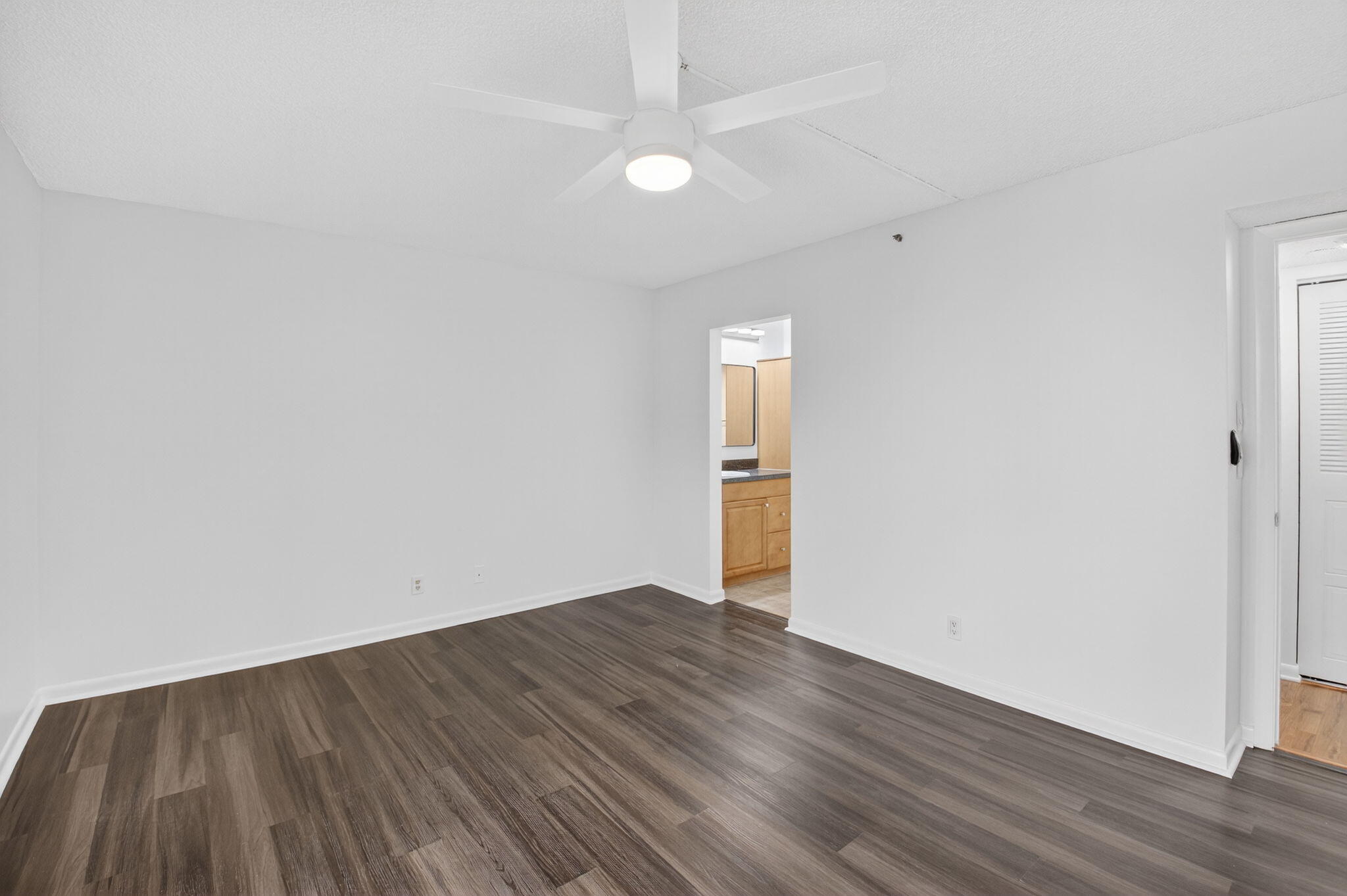 1850 Homewood Boulevard 306
