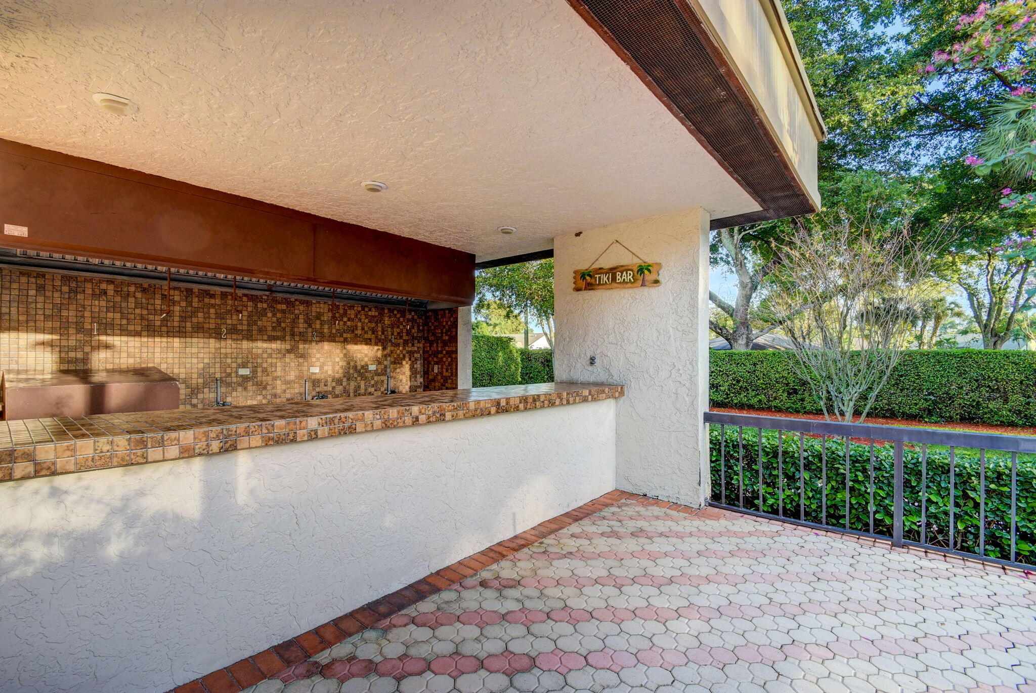 1850 Homewood Boulevard 306