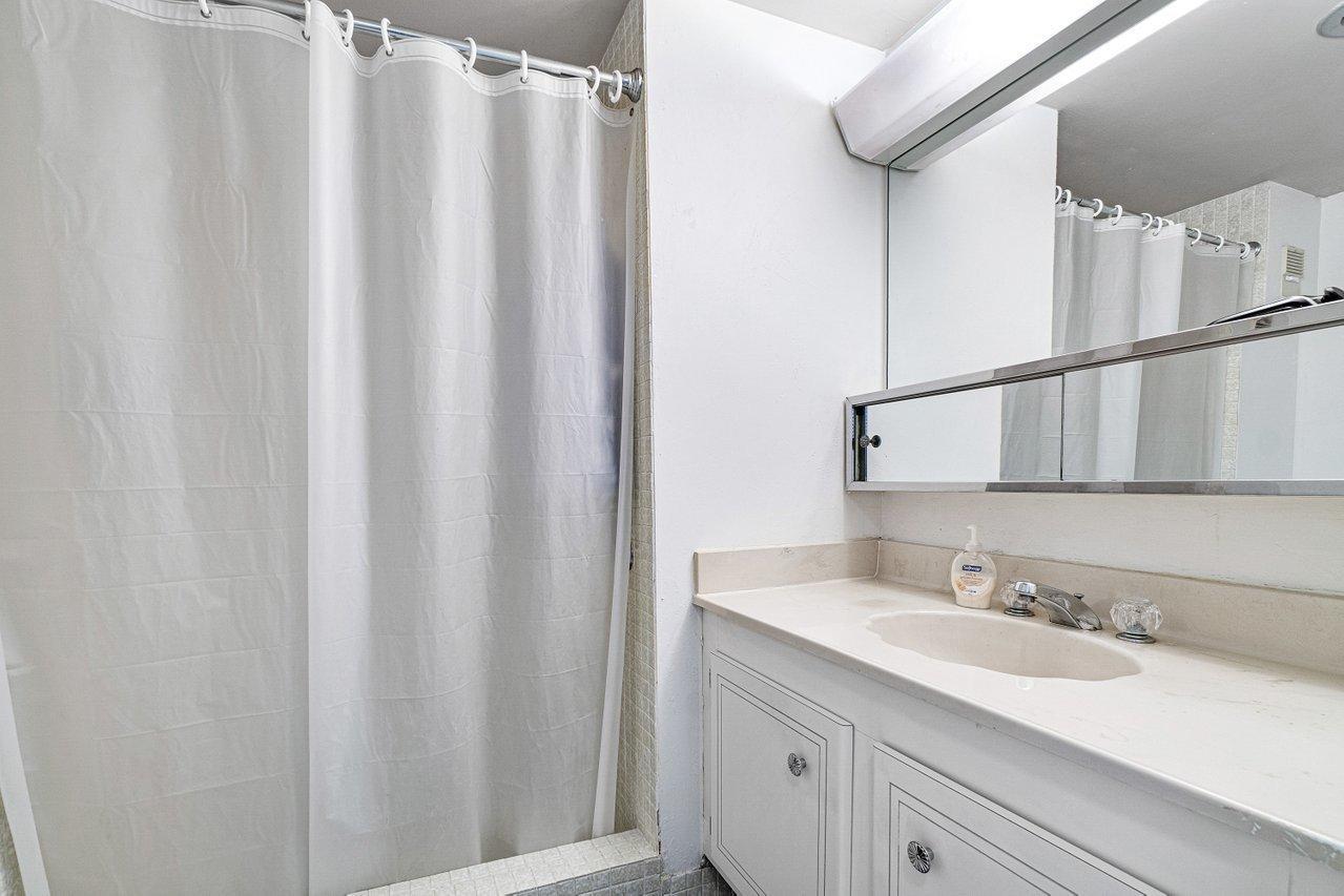 6000 NW 2nd Avenue 338