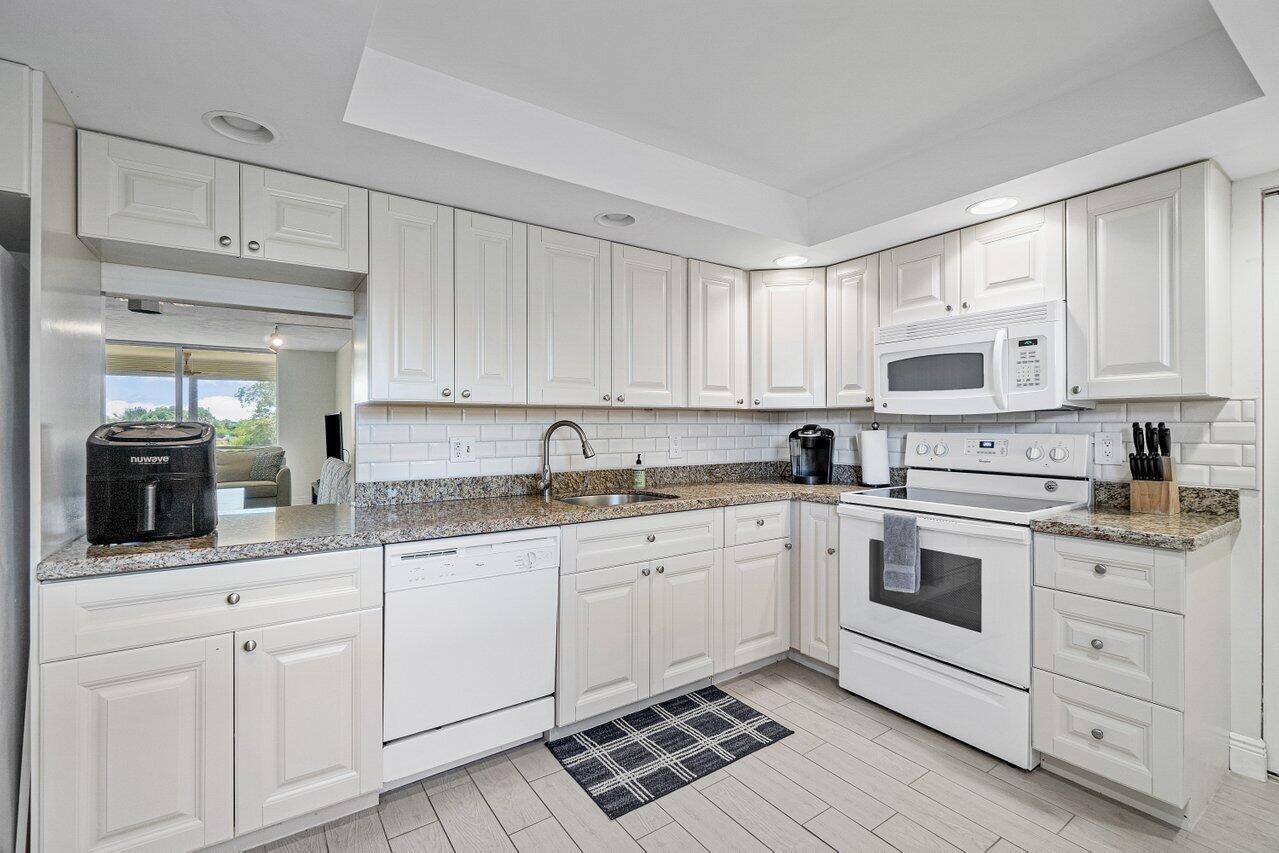 6000 NW 2nd Avenue 338