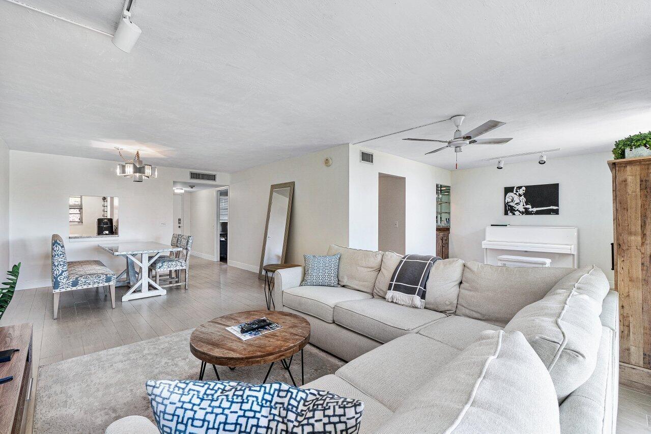 6000 NW 2nd Avenue 338