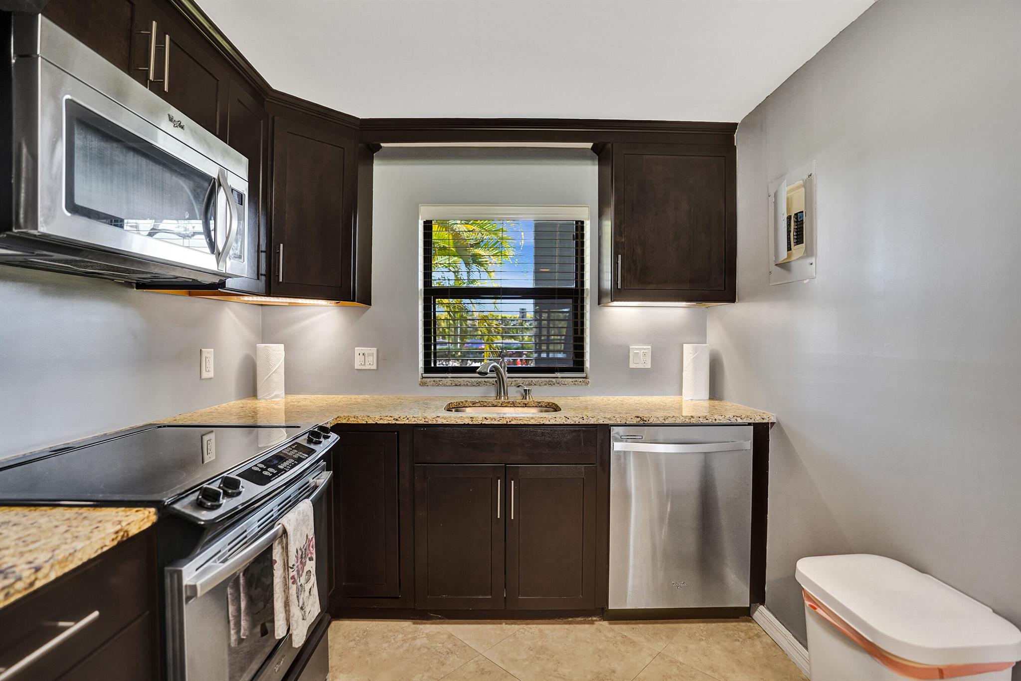 1981 W Woolbright Road E104