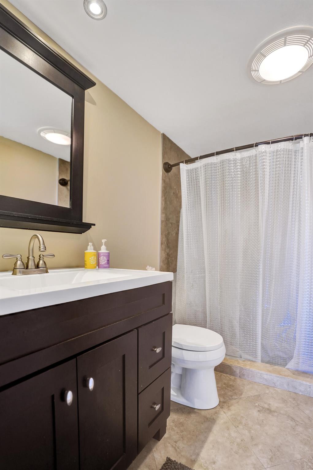 1981 W Woolbright Road E104