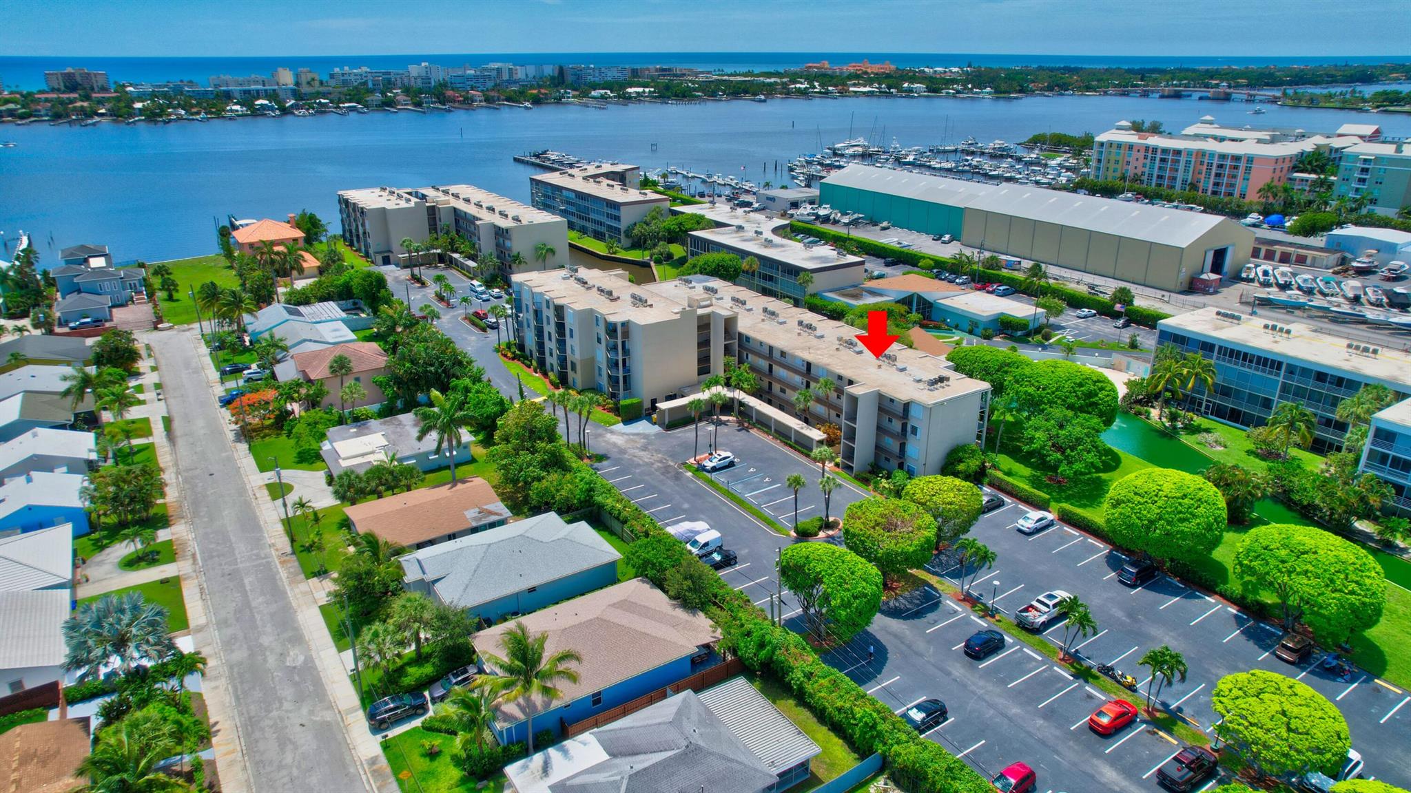 890 N Federal Highway 206