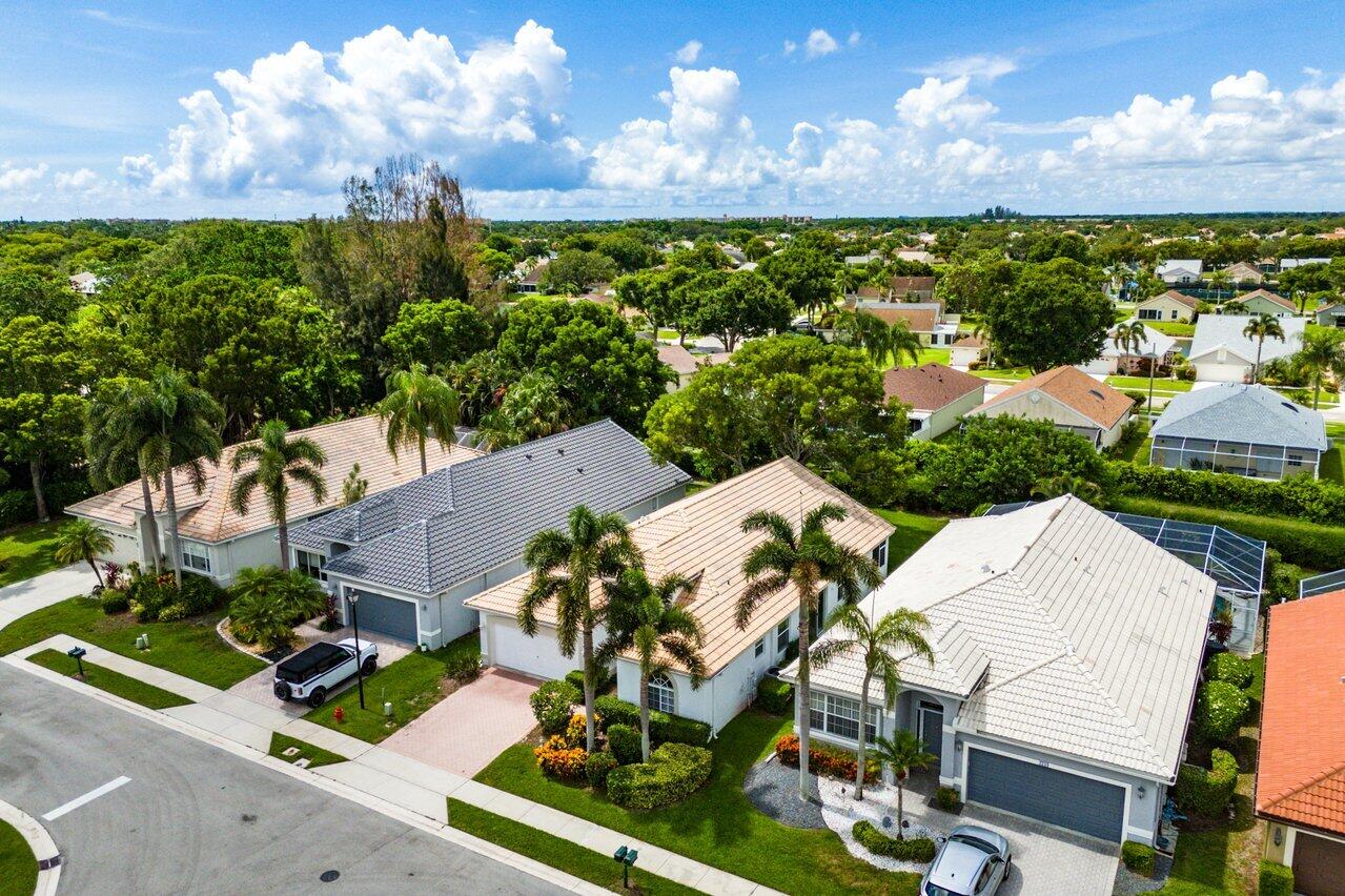 7728 Edinburough Lane