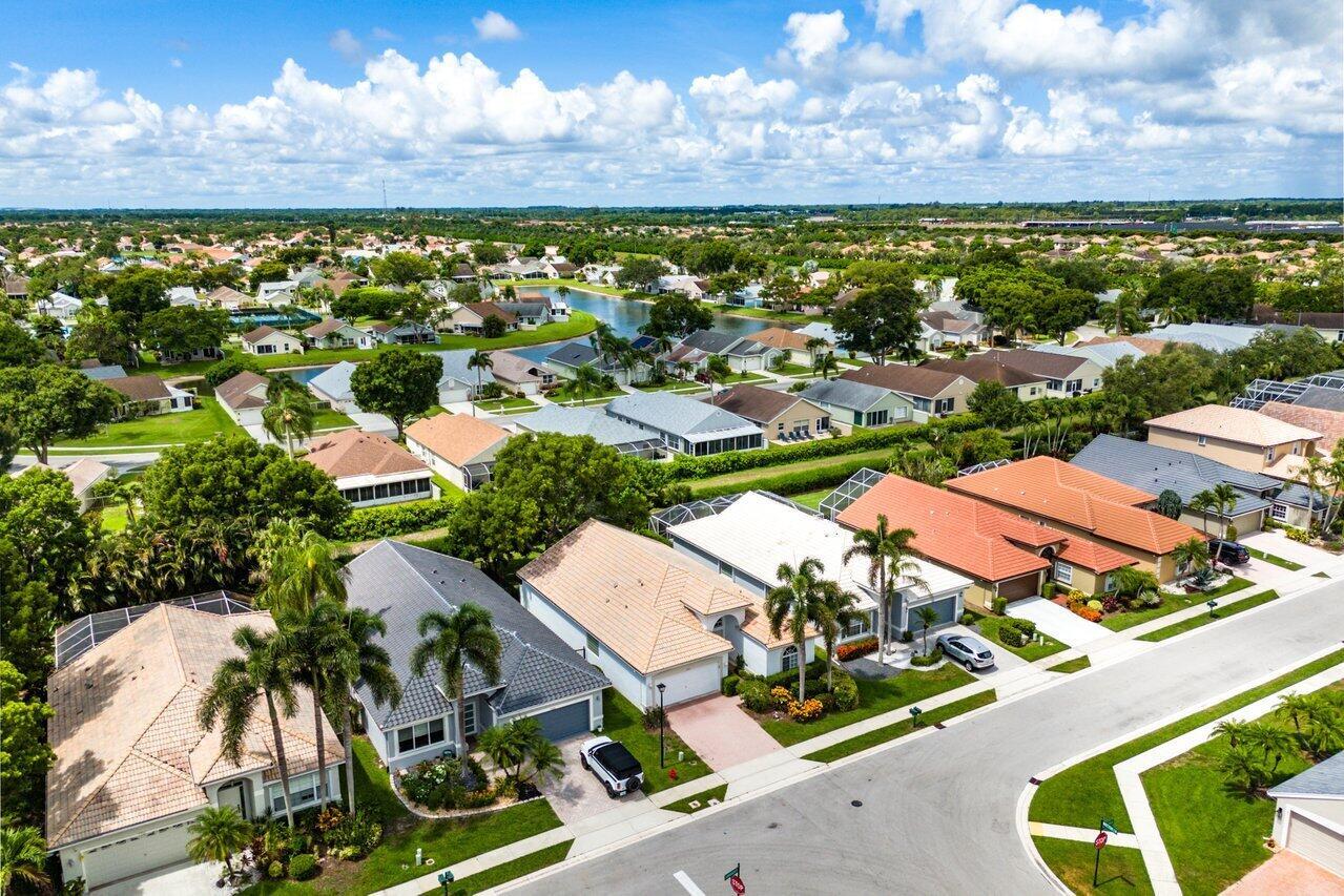 7728 Edinburough Lane