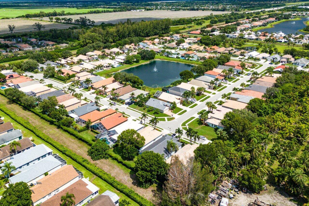 7728 Edinburough Lane