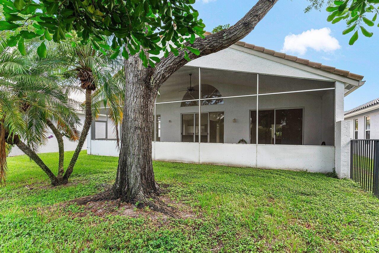 7728 Edinburough Lane