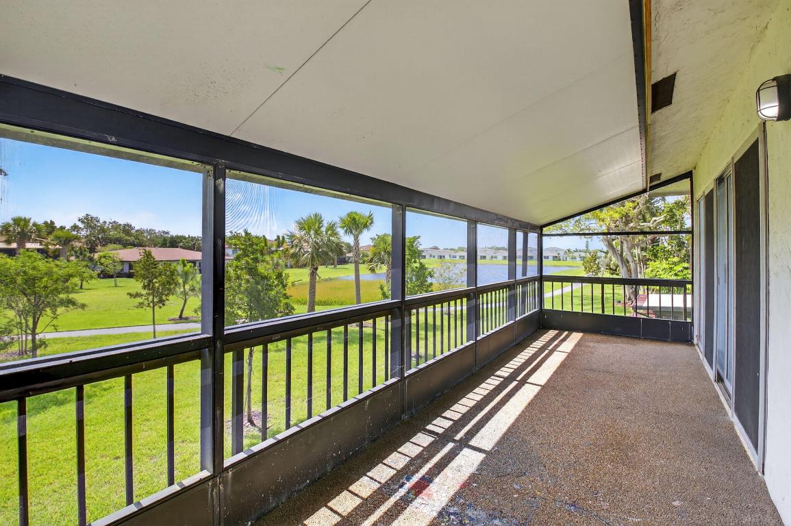 13212 Lucinda Palm Court D