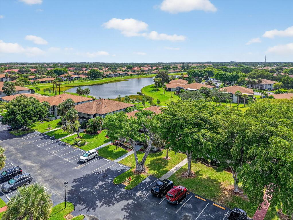 13212 Lucinda Palm Court D