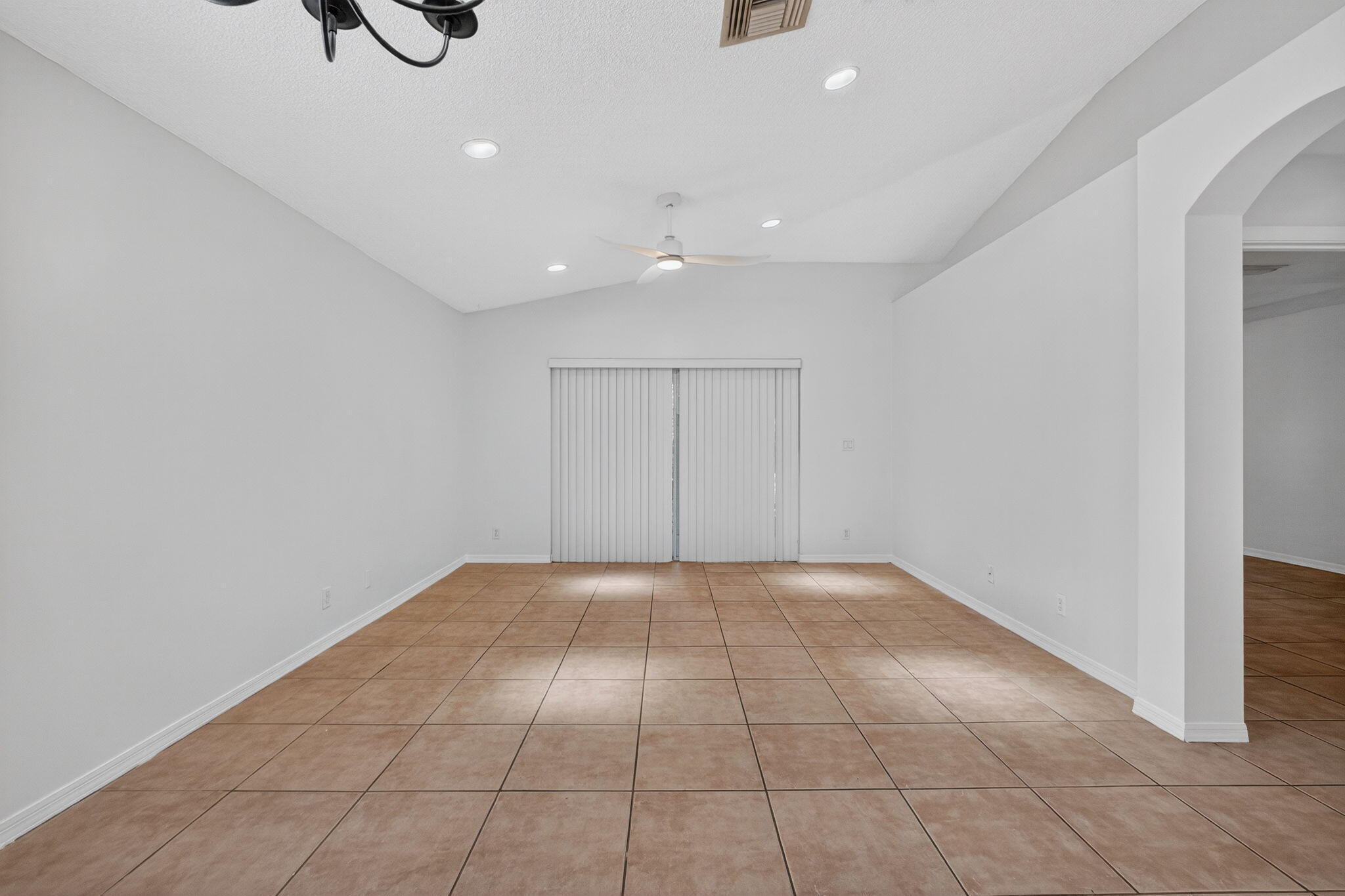 5020 N La Sedona Circle