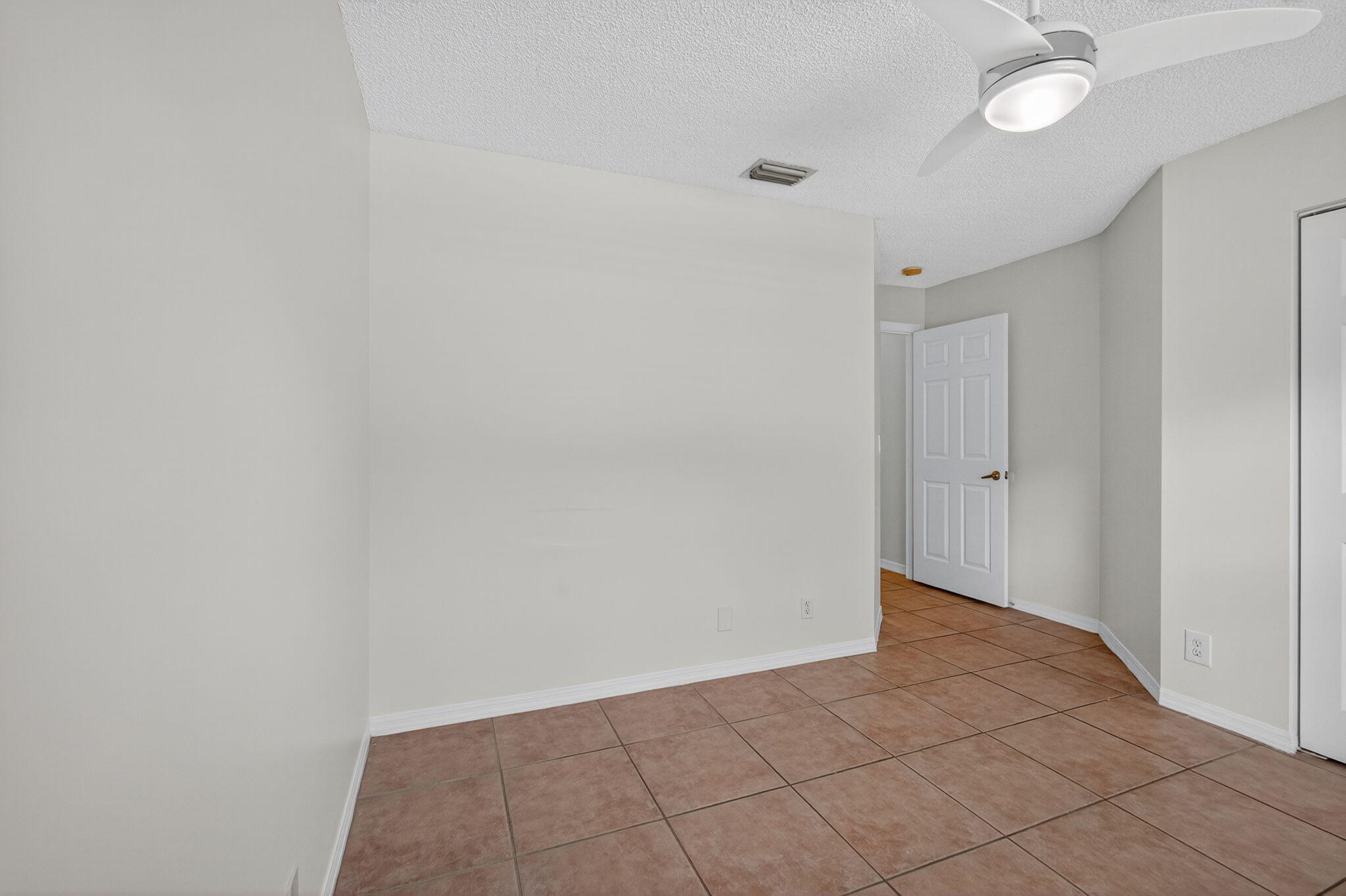 5020 N La Sedona Circle