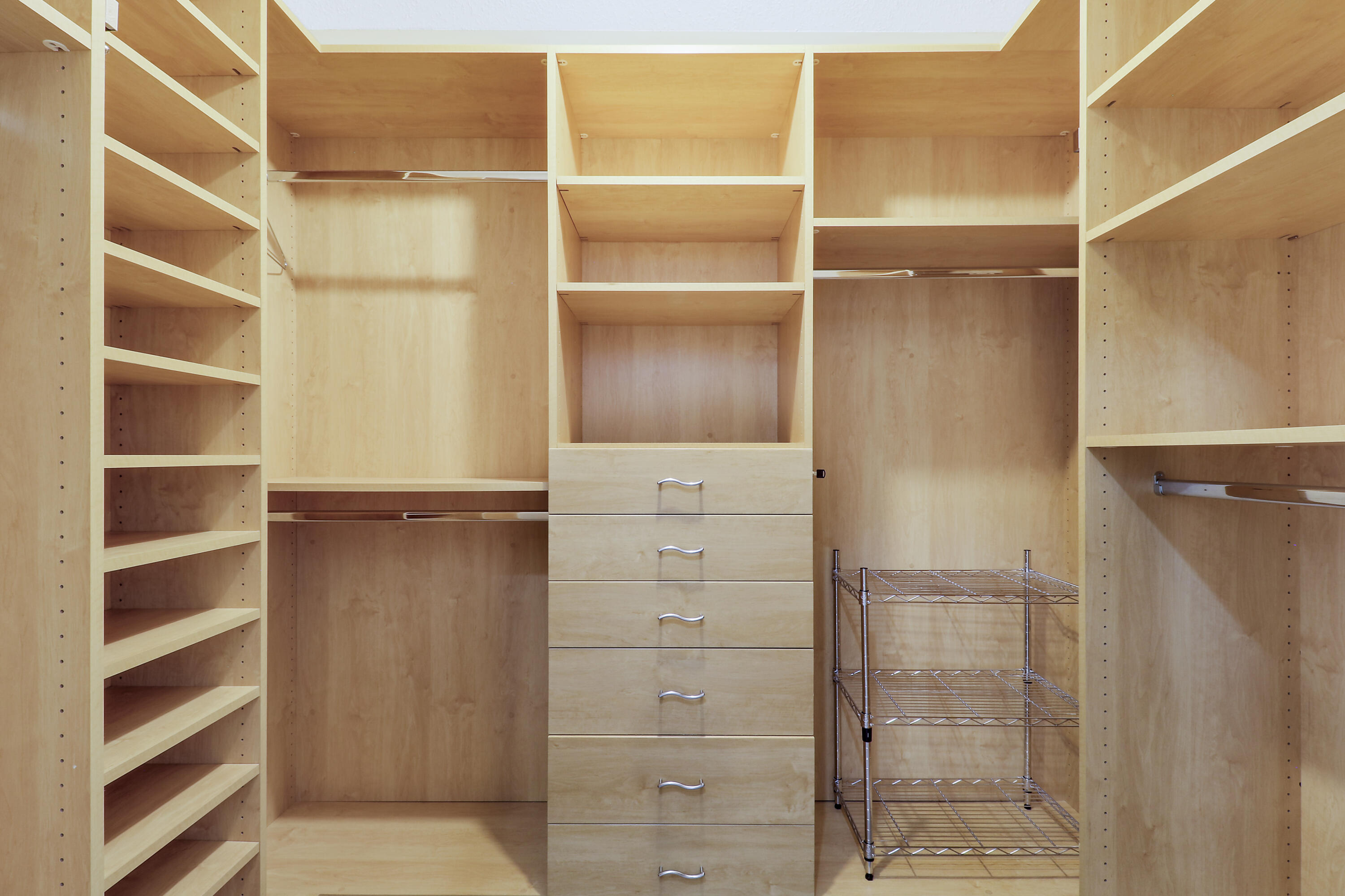 104 Half Moon Circle A