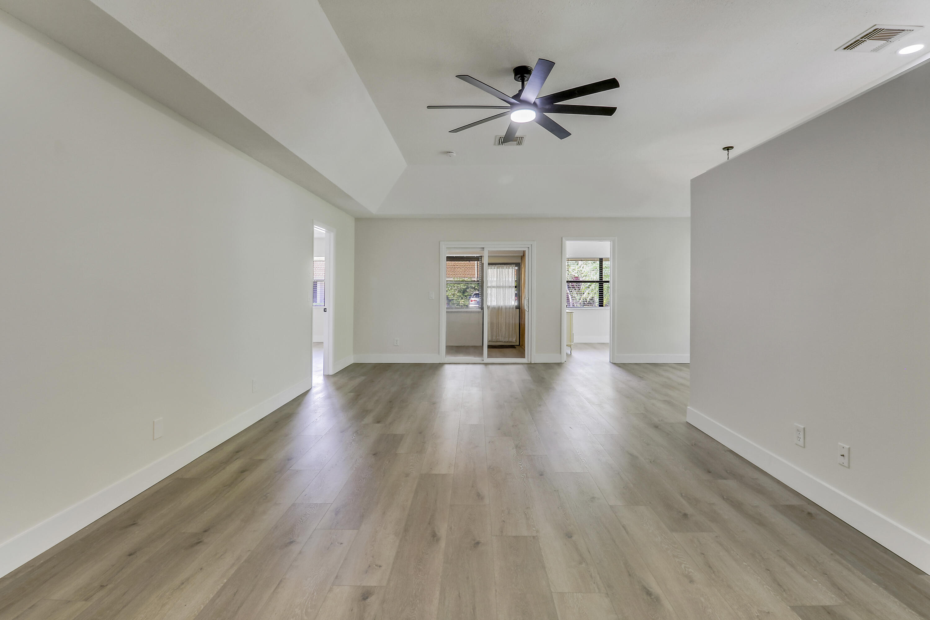 104 Half Moon Circle A