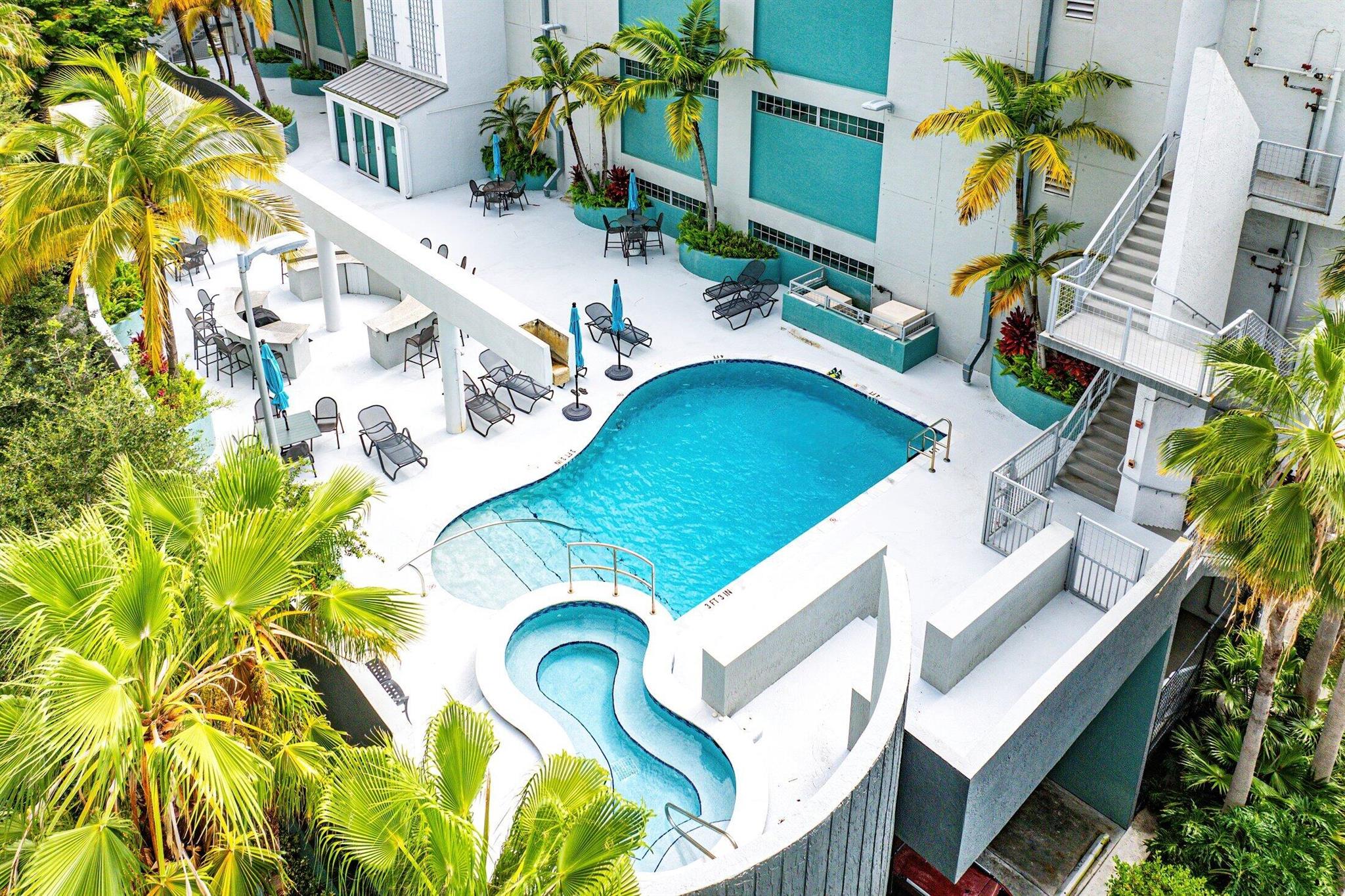 185 NE 4th Avenue 317