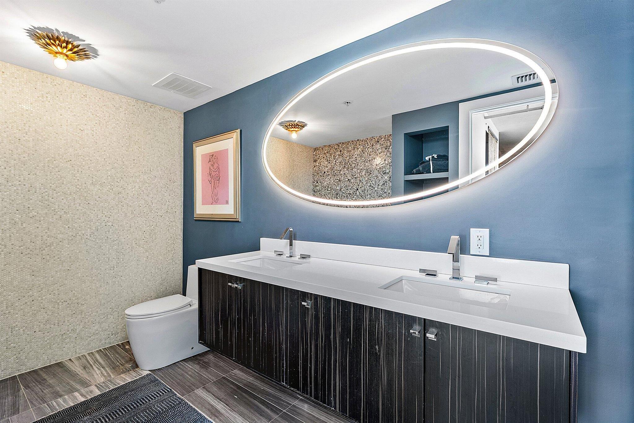 185 NE 4th Avenue 317