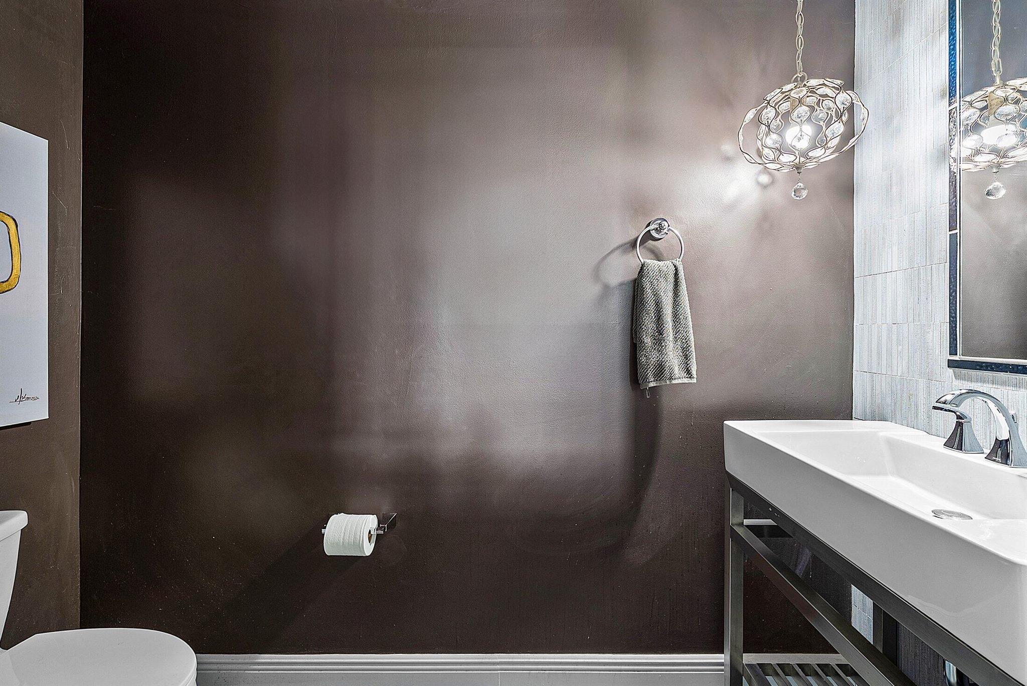 185 NE 4th Avenue 317