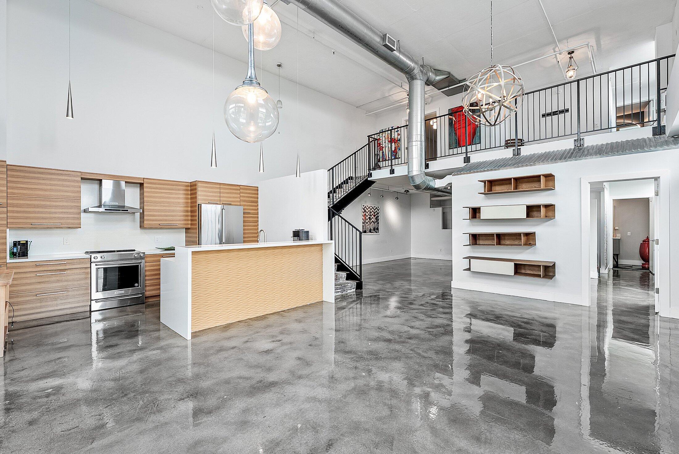 185 NE 4th Avenue 317