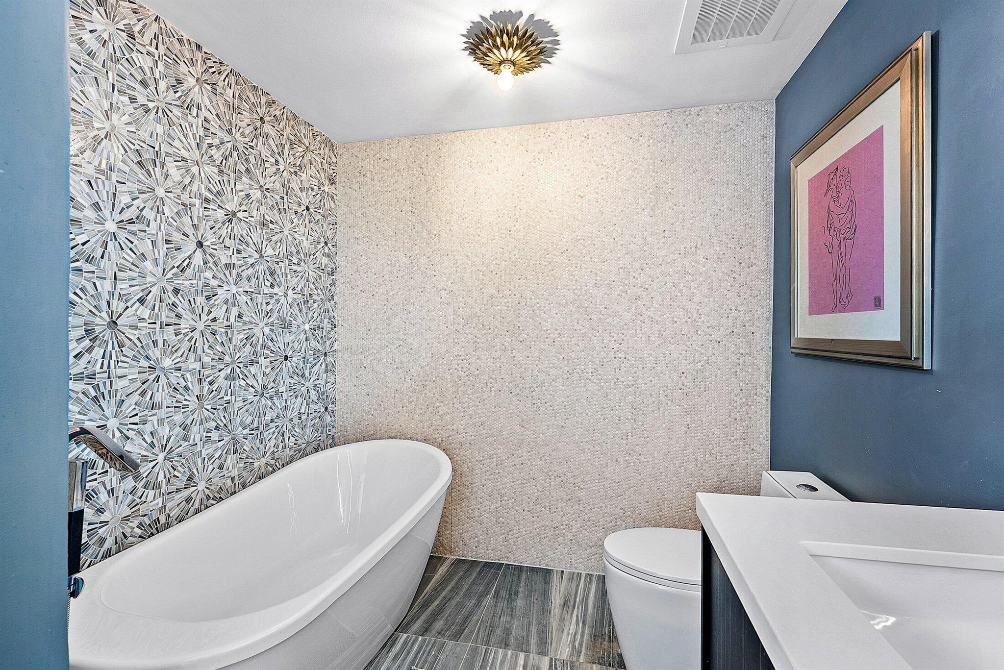 185 NE 4th Avenue 317