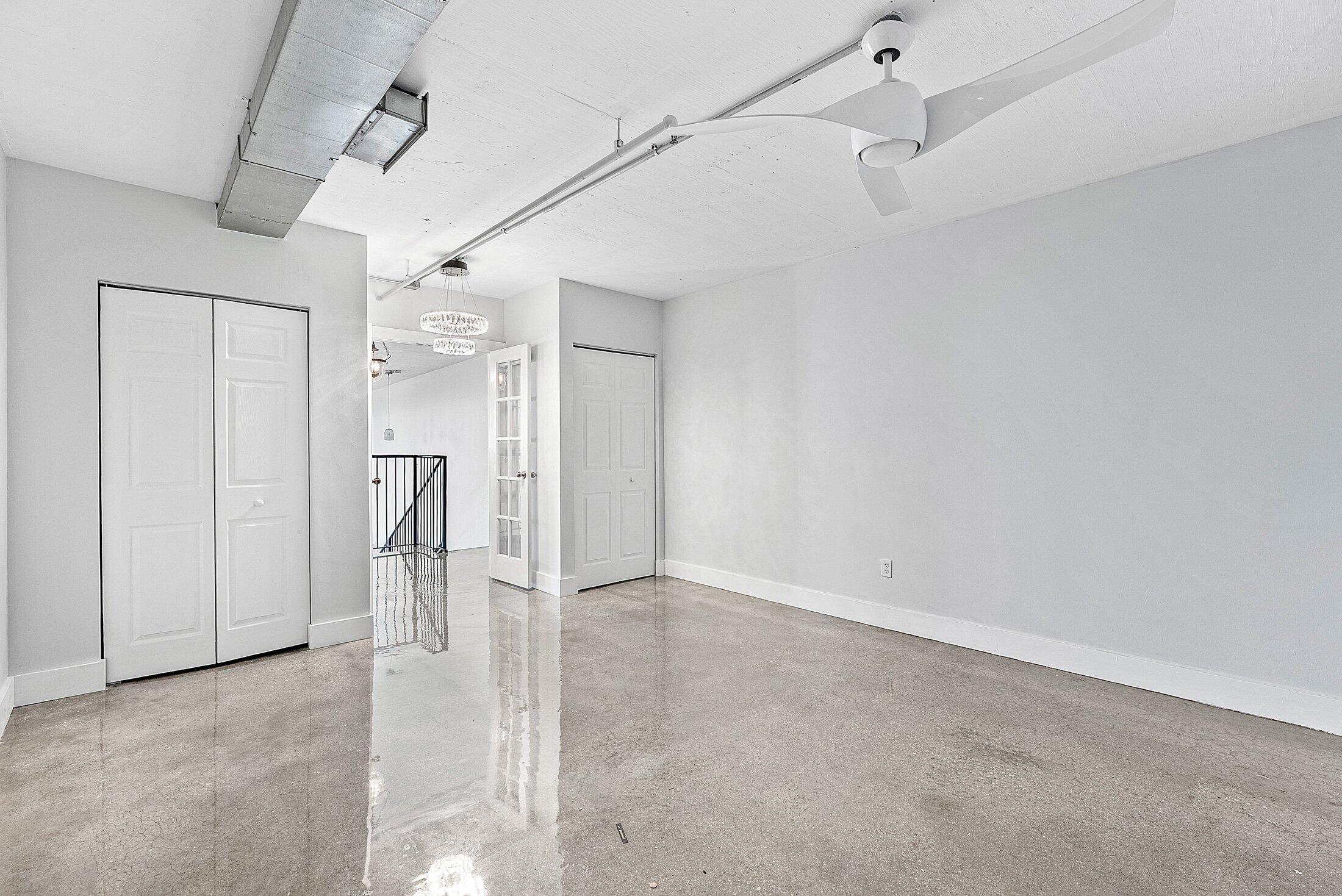 185 NE 4th Avenue 317