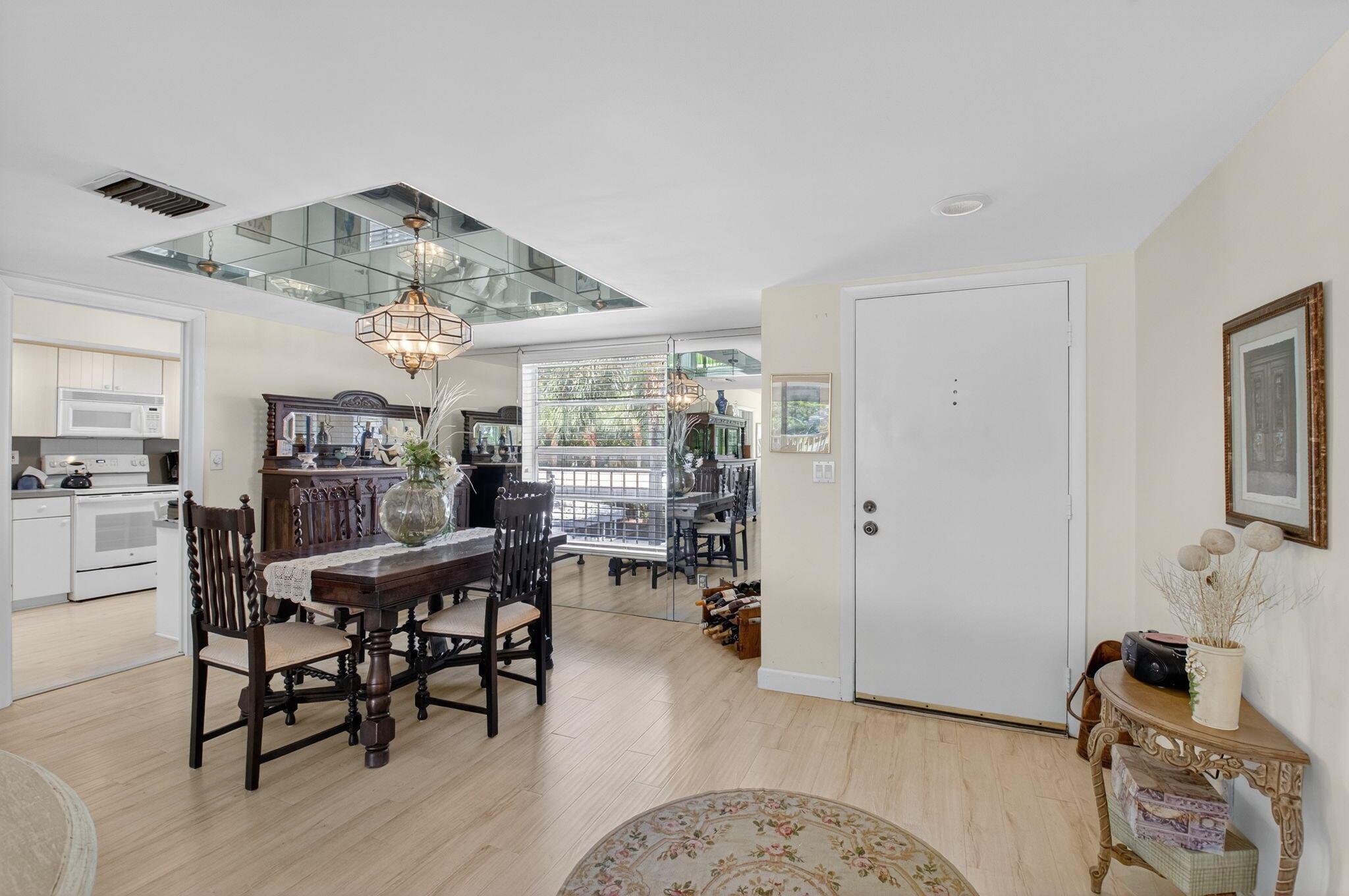 1 Harbourside Drive 4205