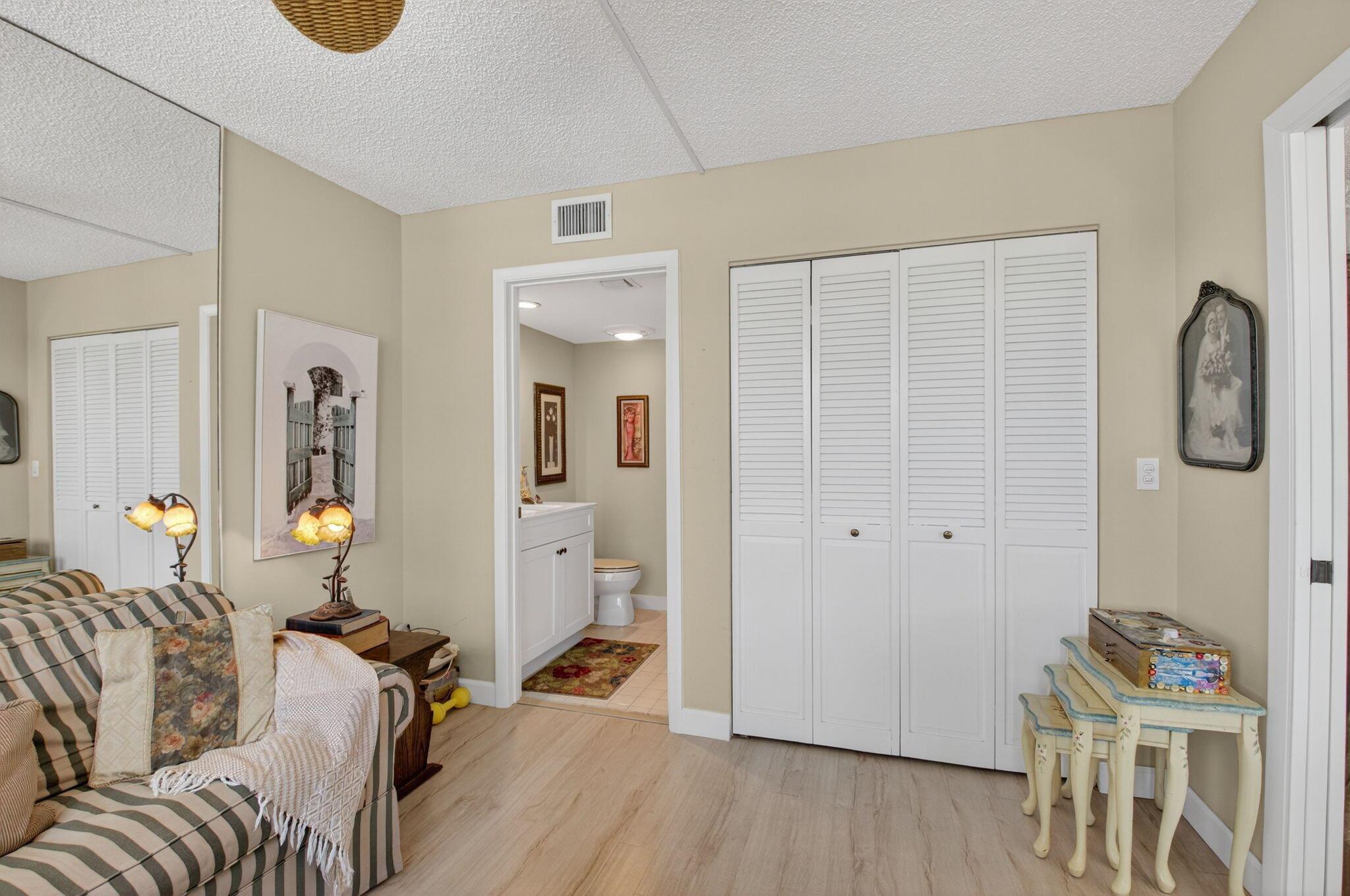 1 Harbourside Drive 4205