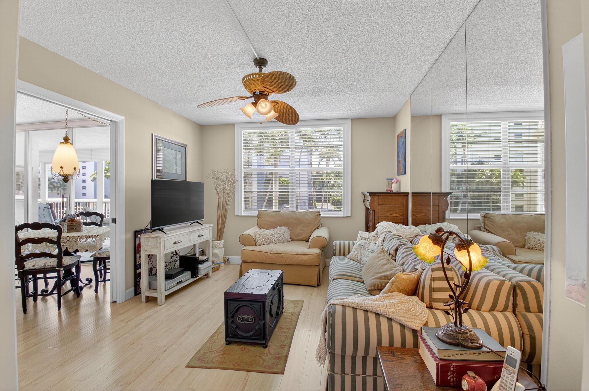 1 Harbourside Drive 4205