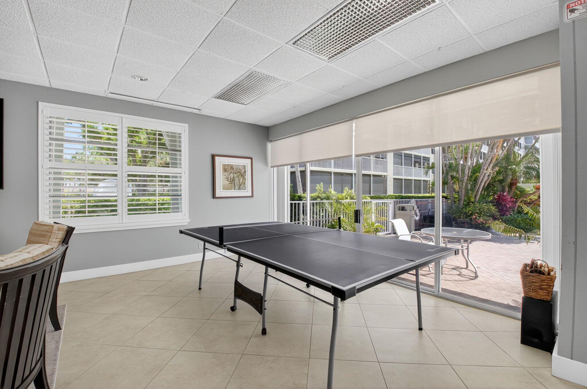 1 Harbourside Drive 4205