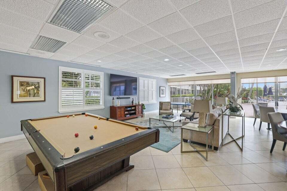 1 Harbourside Drive 4205