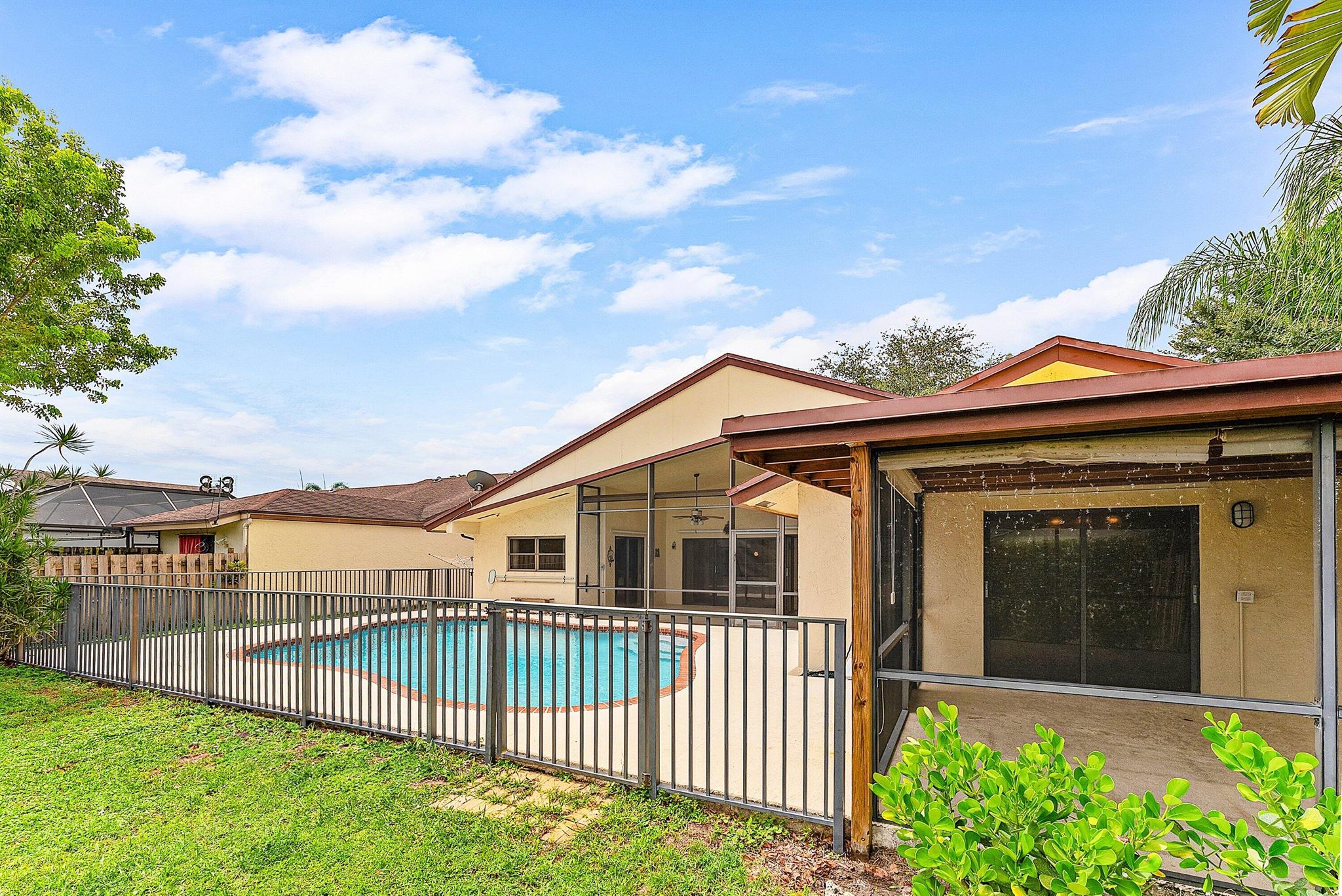 21423 Summertrace Circle